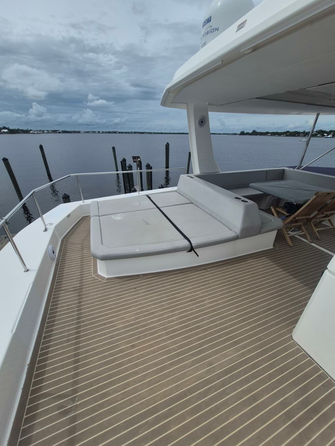 2023 Leopard 53 Powercat