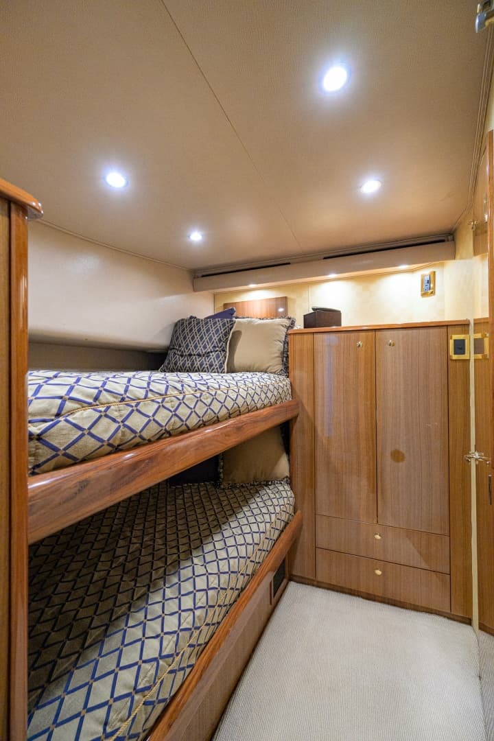 2006 Viking 68 Enclosed Bridge