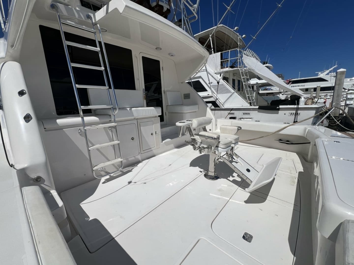 2007 Bertram 57 Convertible