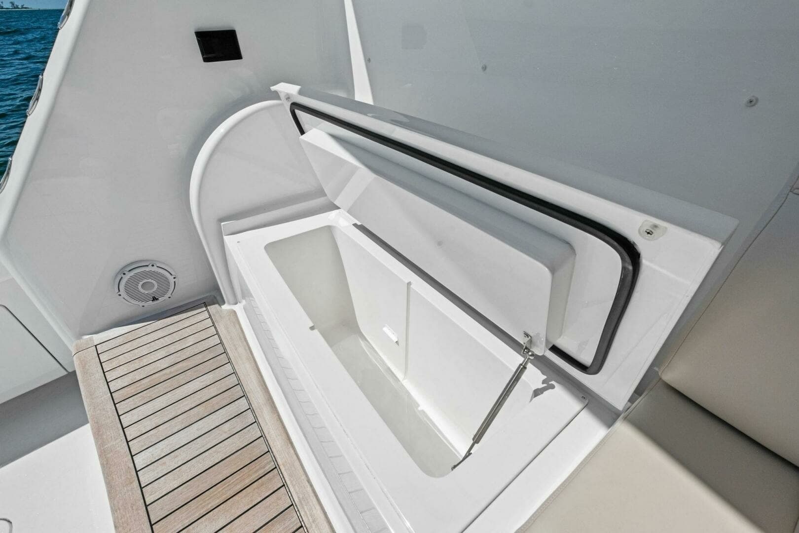 2025 Viking 58 Convertible "Galati Yacht Sales Trade"