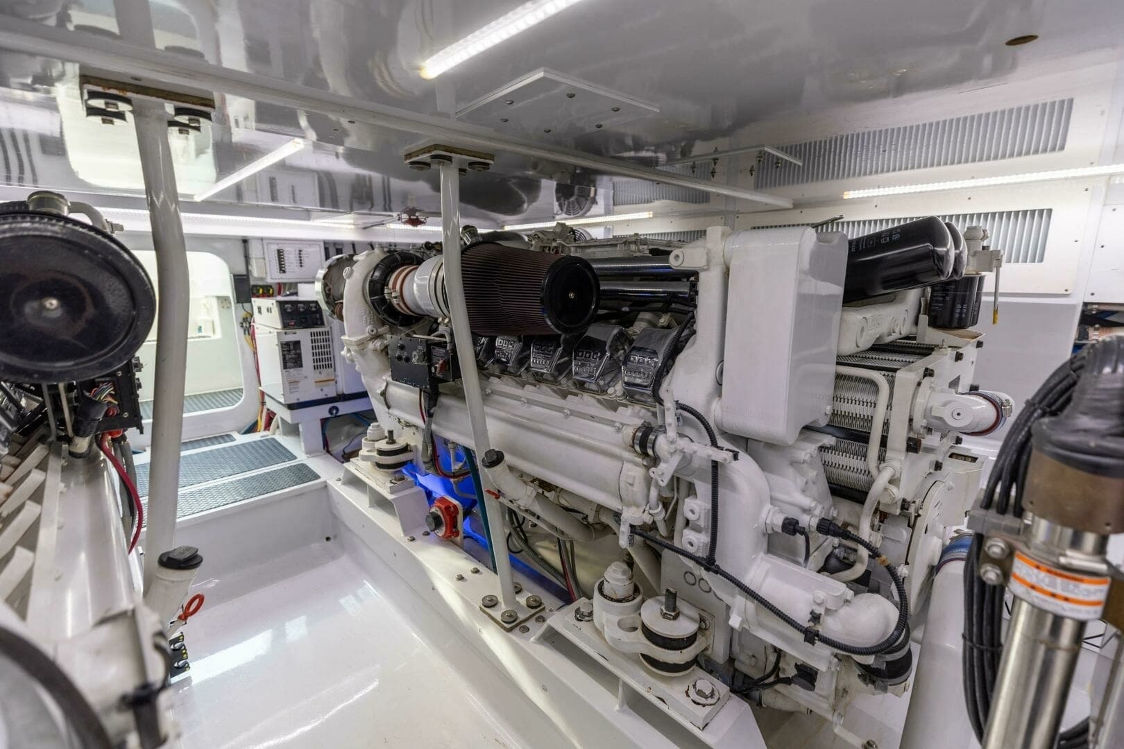2006 Jim Smith 68 Convertible- Engine Room