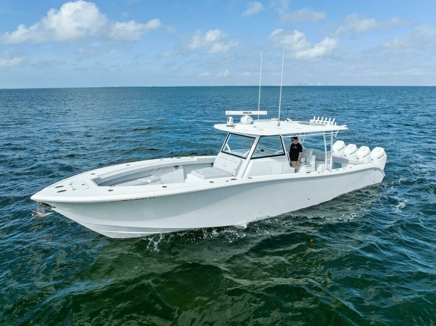 2024 42 Yellowfin