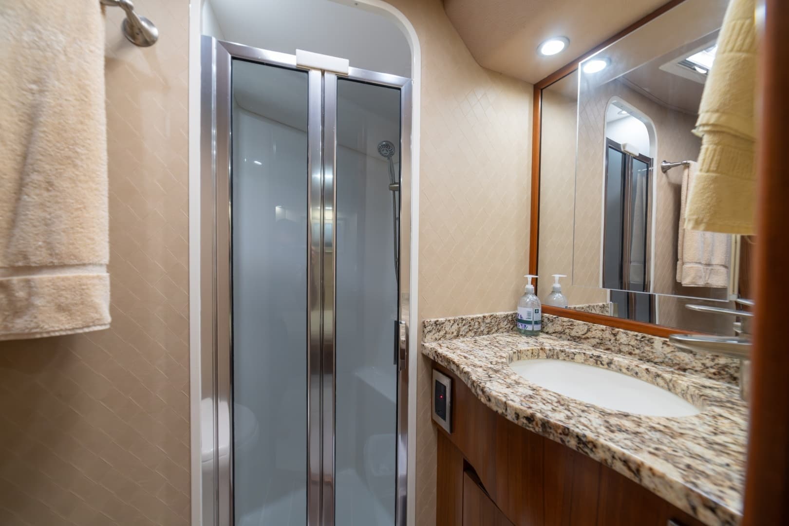 60 Viking Convertible 2012 "Contango"