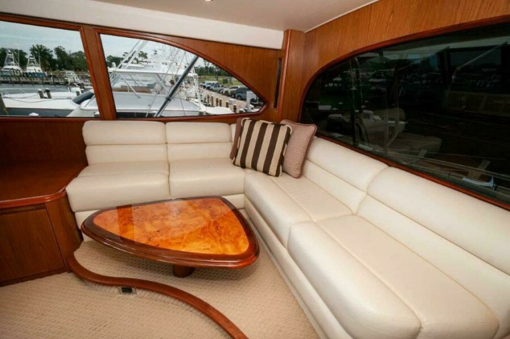 2012 76 Viking Sky Bridge Barefoot Drive Flybridge (2)