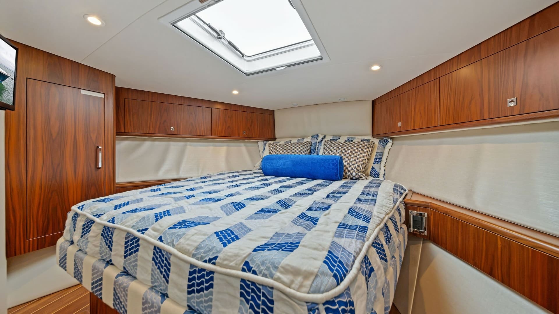 Forward Stateroom with Skylight