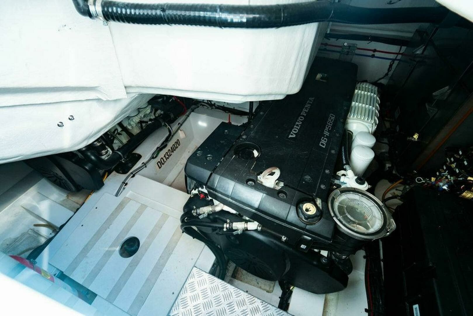 Azimut Atlantis 45 - Relax Josephine - Engine