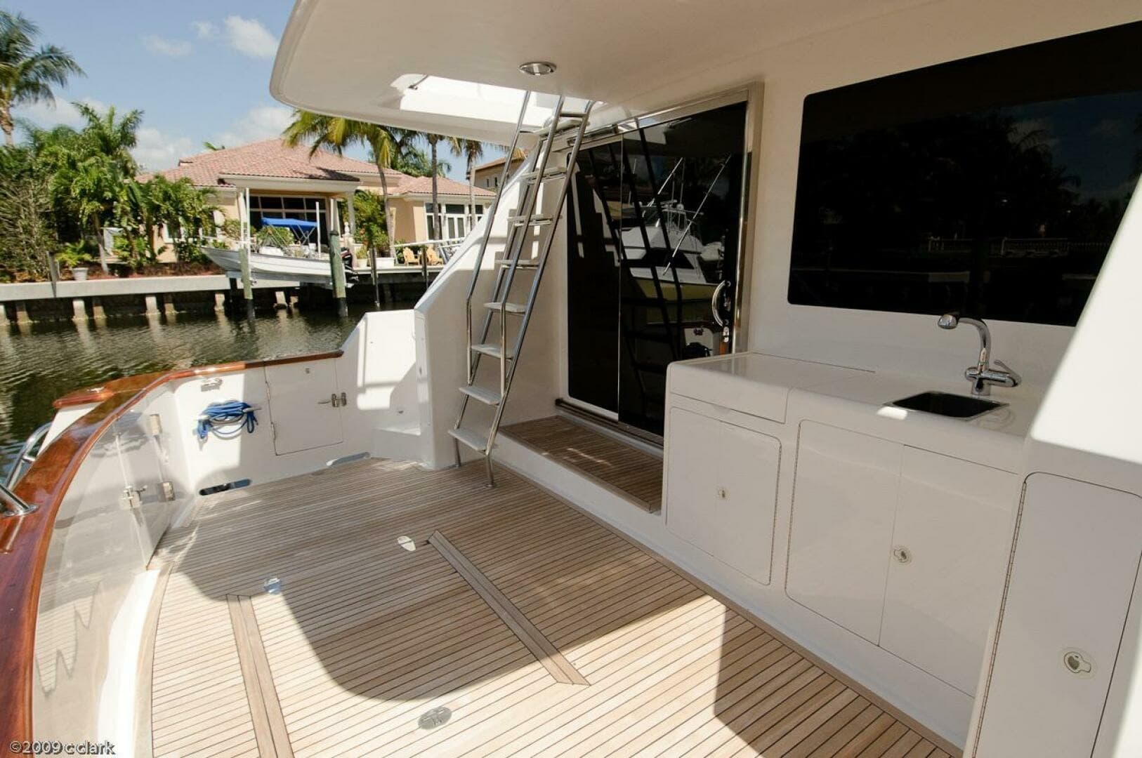 2005 Ocean Alexander 58 - Cockpit