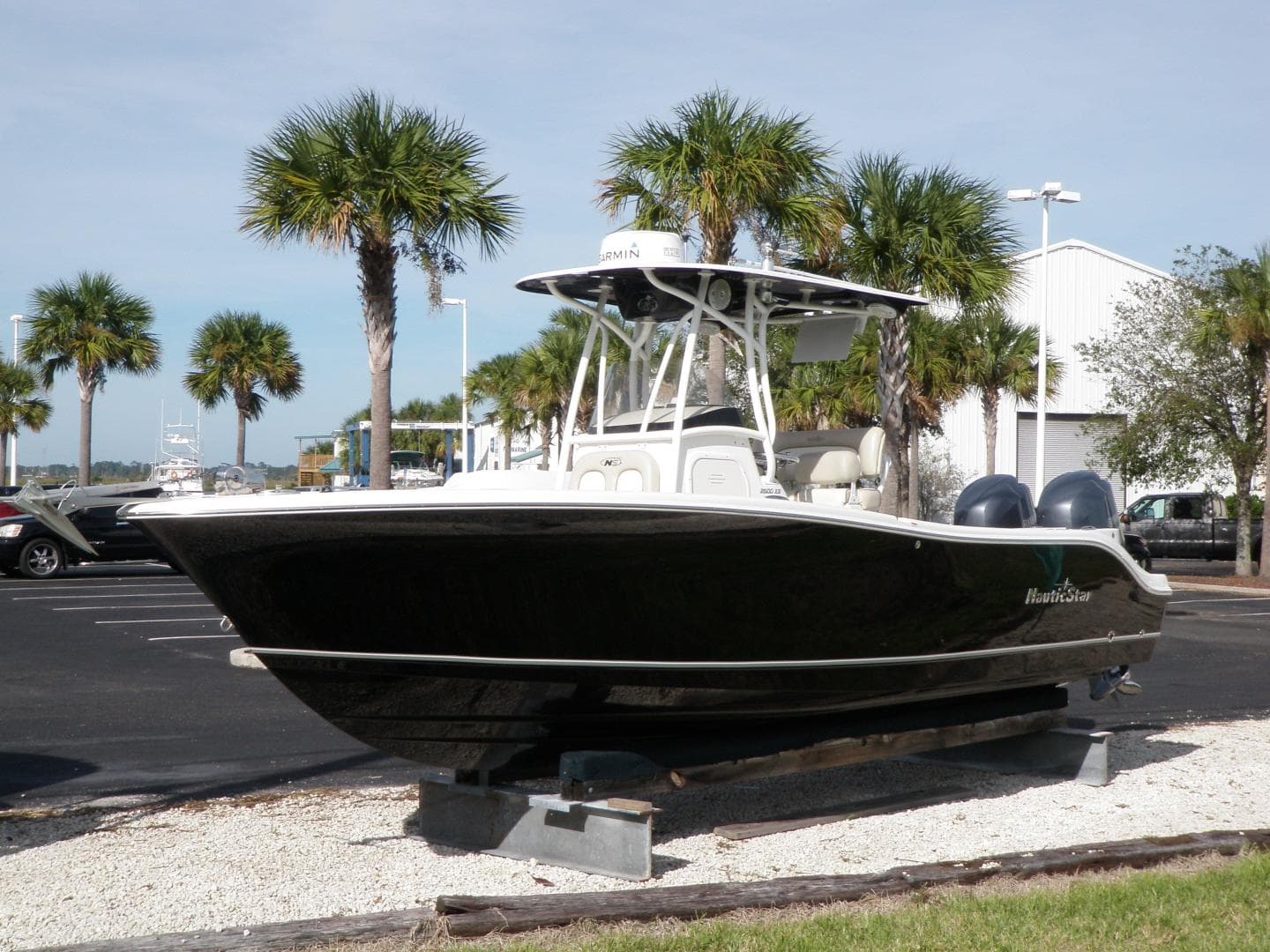 2015 NauticStar 2500 XS Center Console
