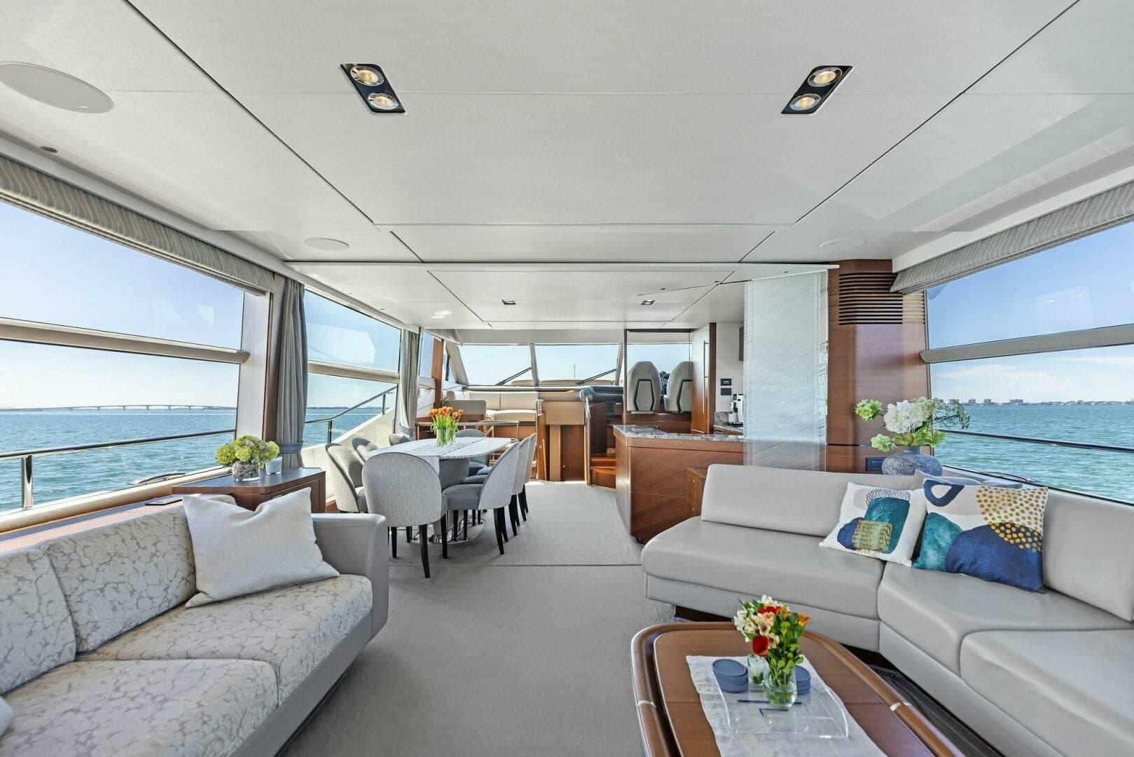 2018 Princess Y75 Motor Yacht
