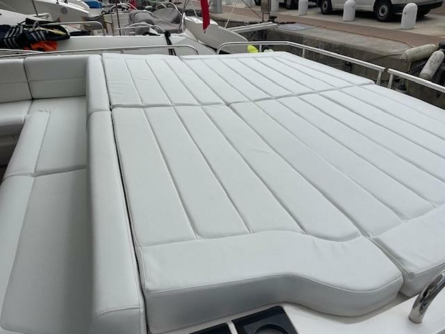 2015 Sunseeker Sport Yacht 68