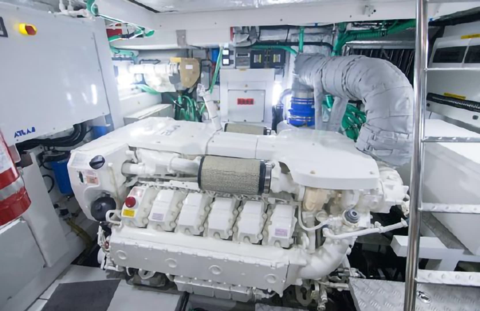 2018 Sunseeker Predator