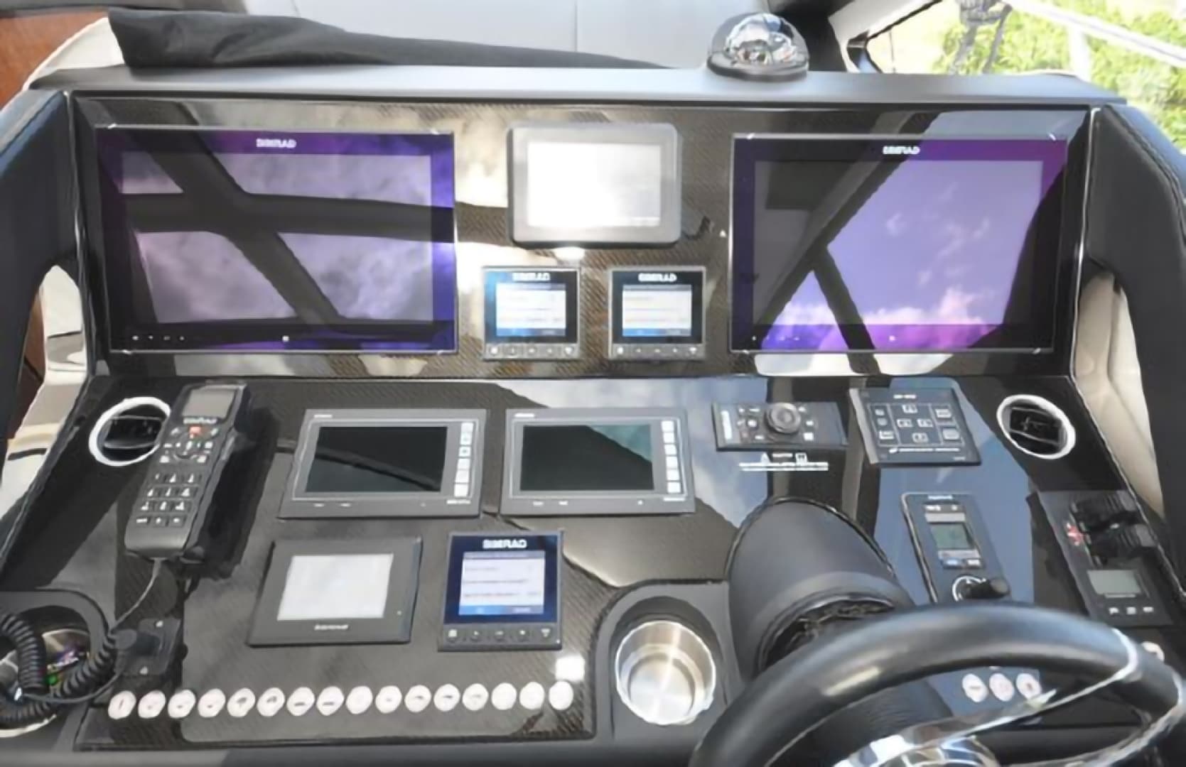 2018 Sunseeker Predator