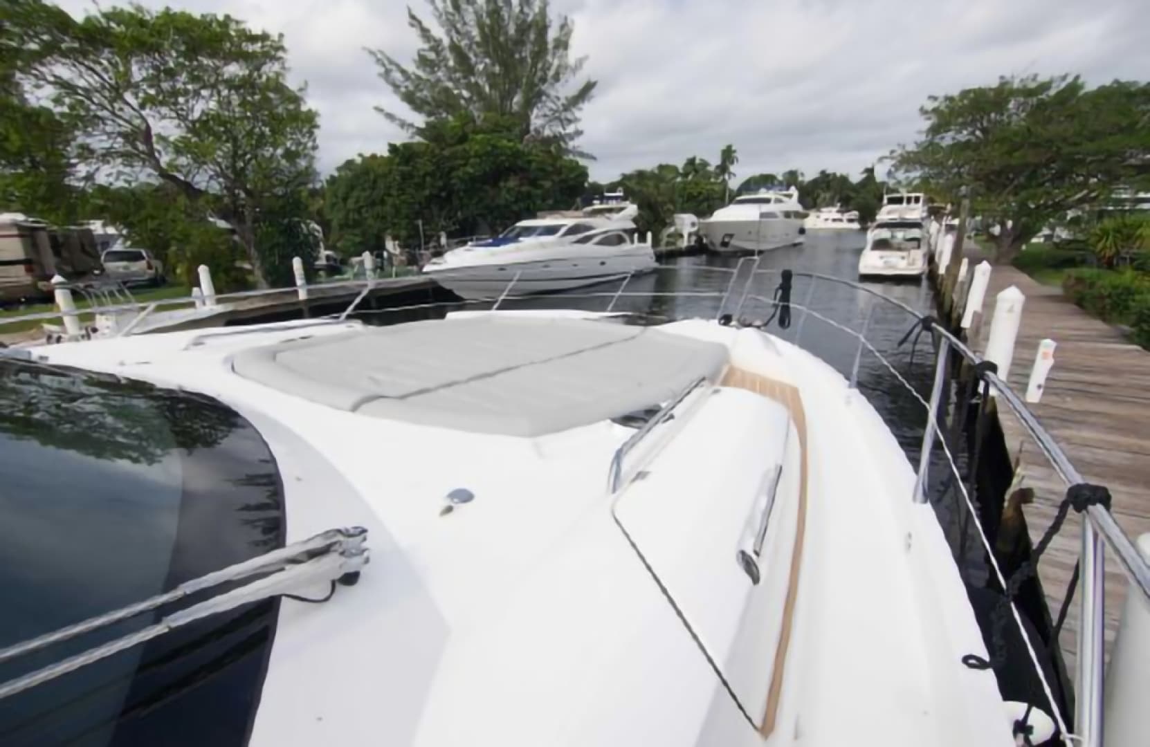 2018 Sunseeker Predator