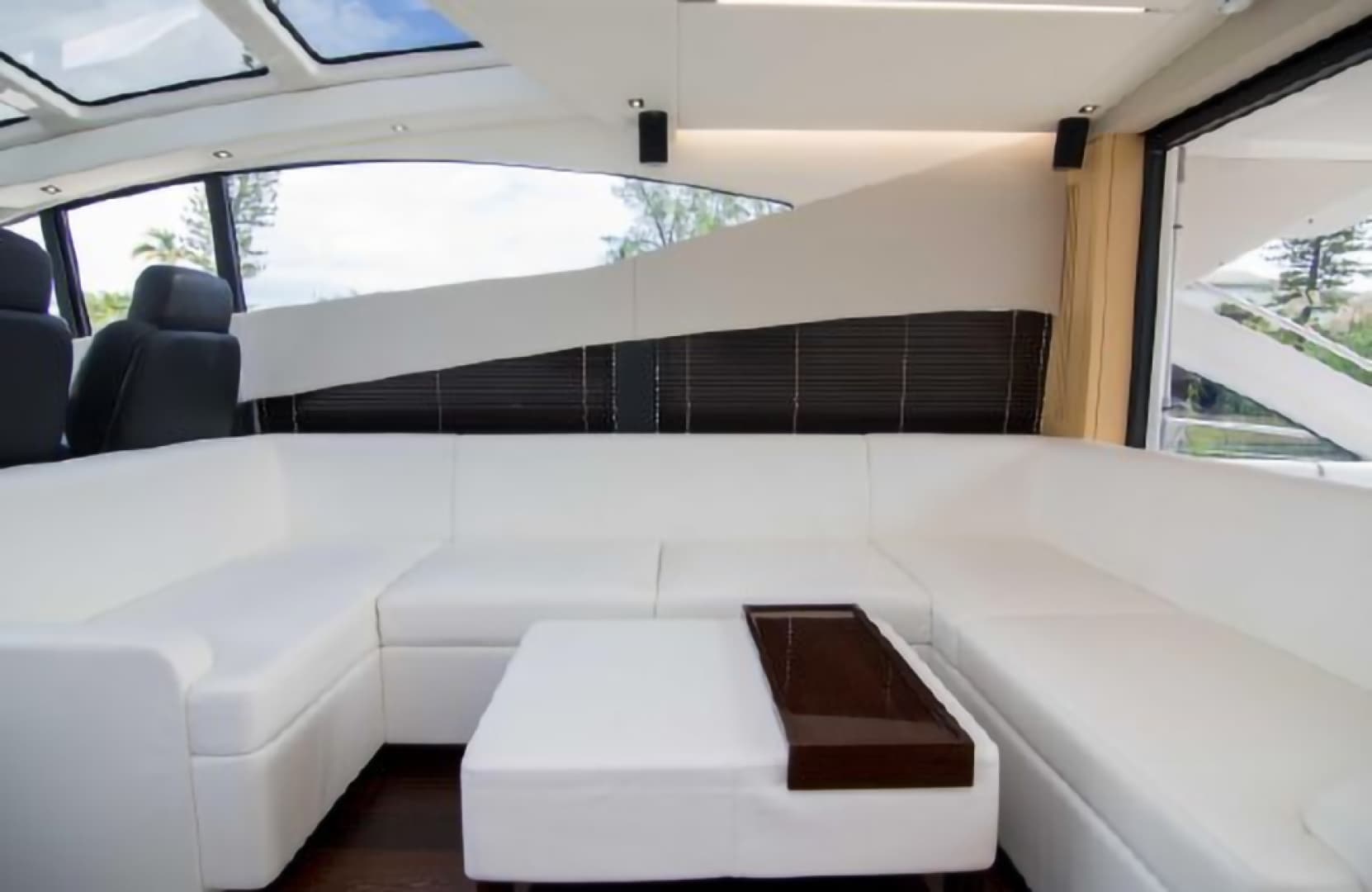 2018 Sunseeker Predator