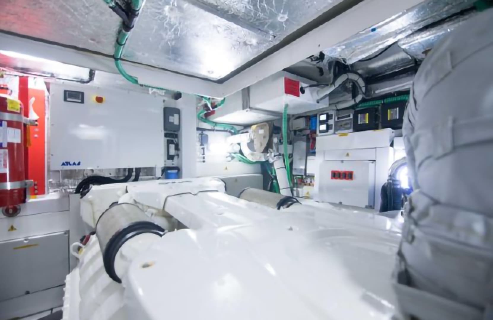 2018 Sunseeker Predator