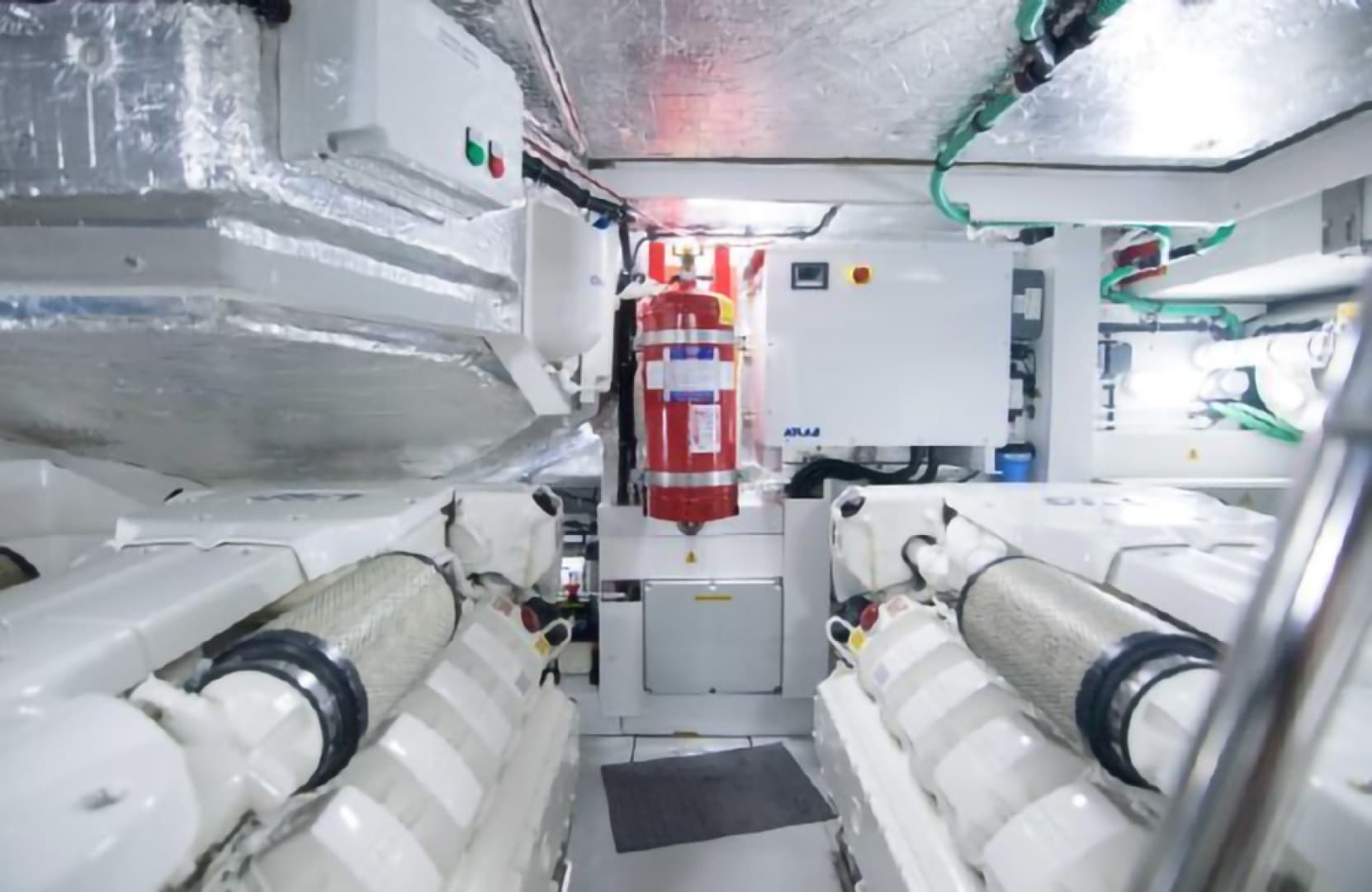 2018 Sunseeker Predator