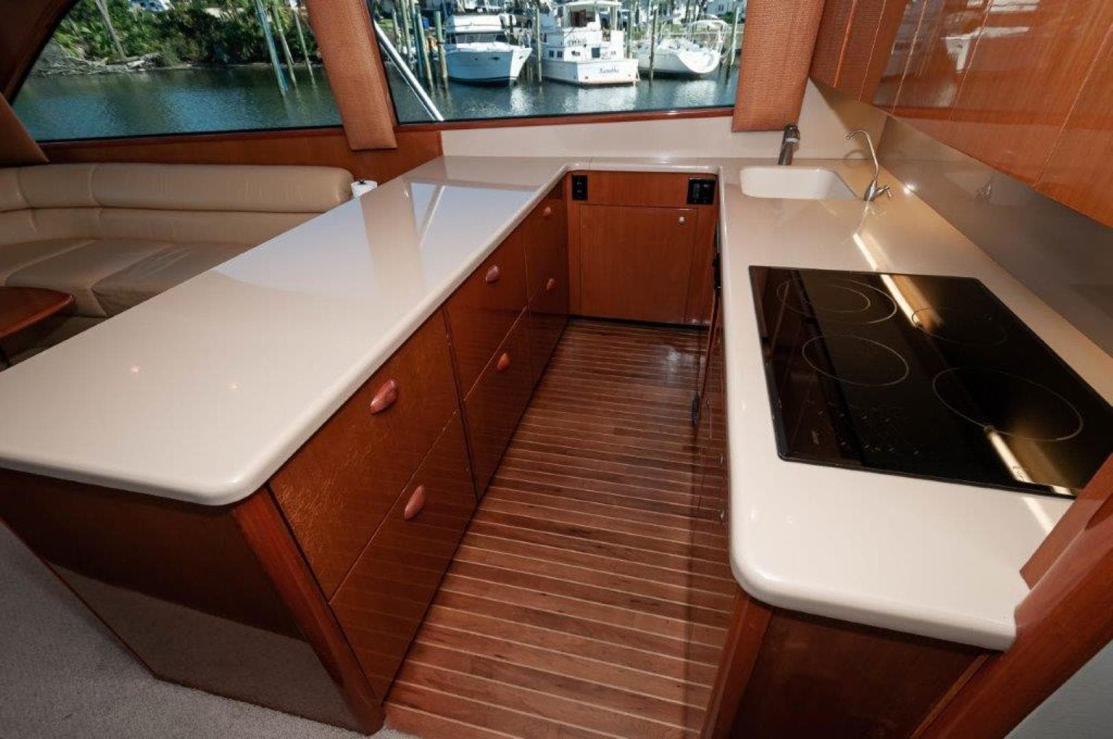 2001 61 Viking Convertible Ellie B Galley