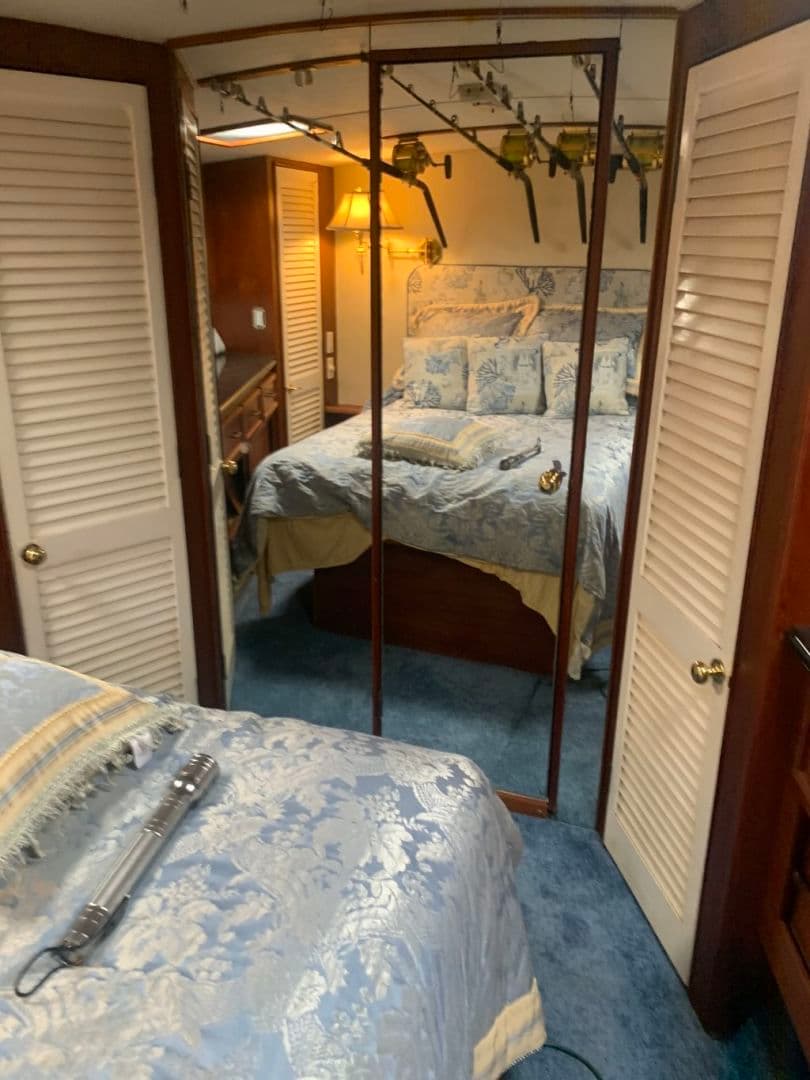 1985 Ocean Yachts Super Sport