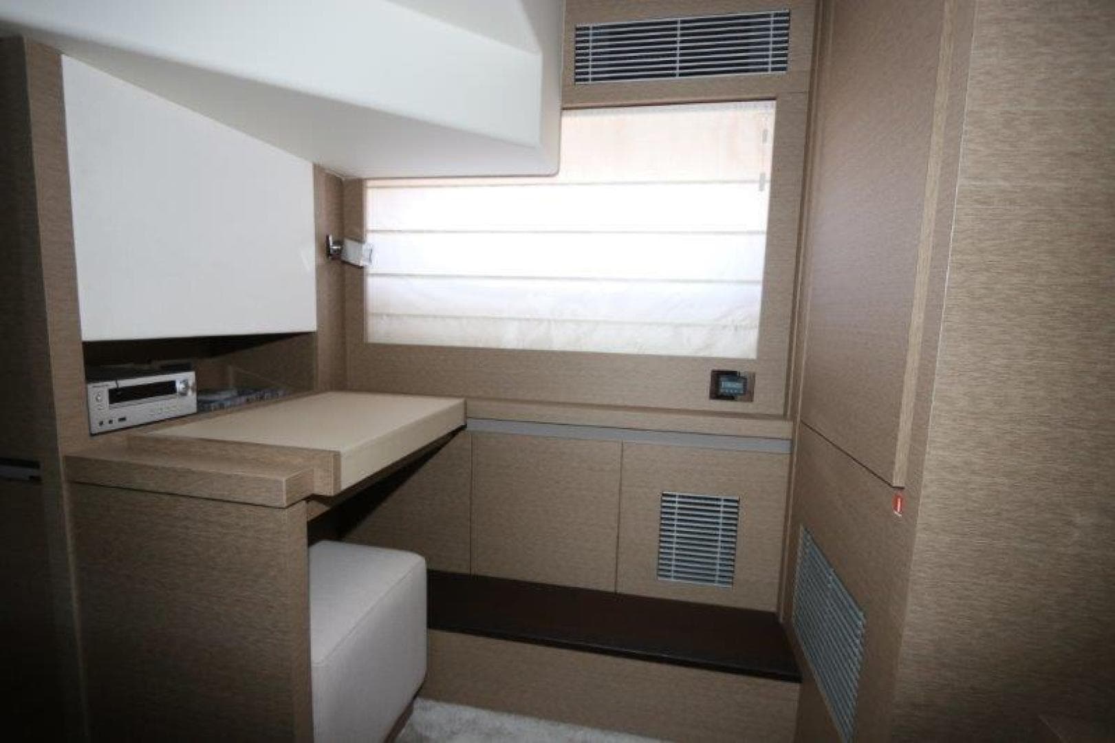 2017 Prestige Motoryacht