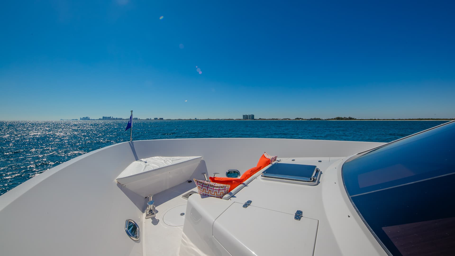 2028 Hargrave Raised Pilothouse