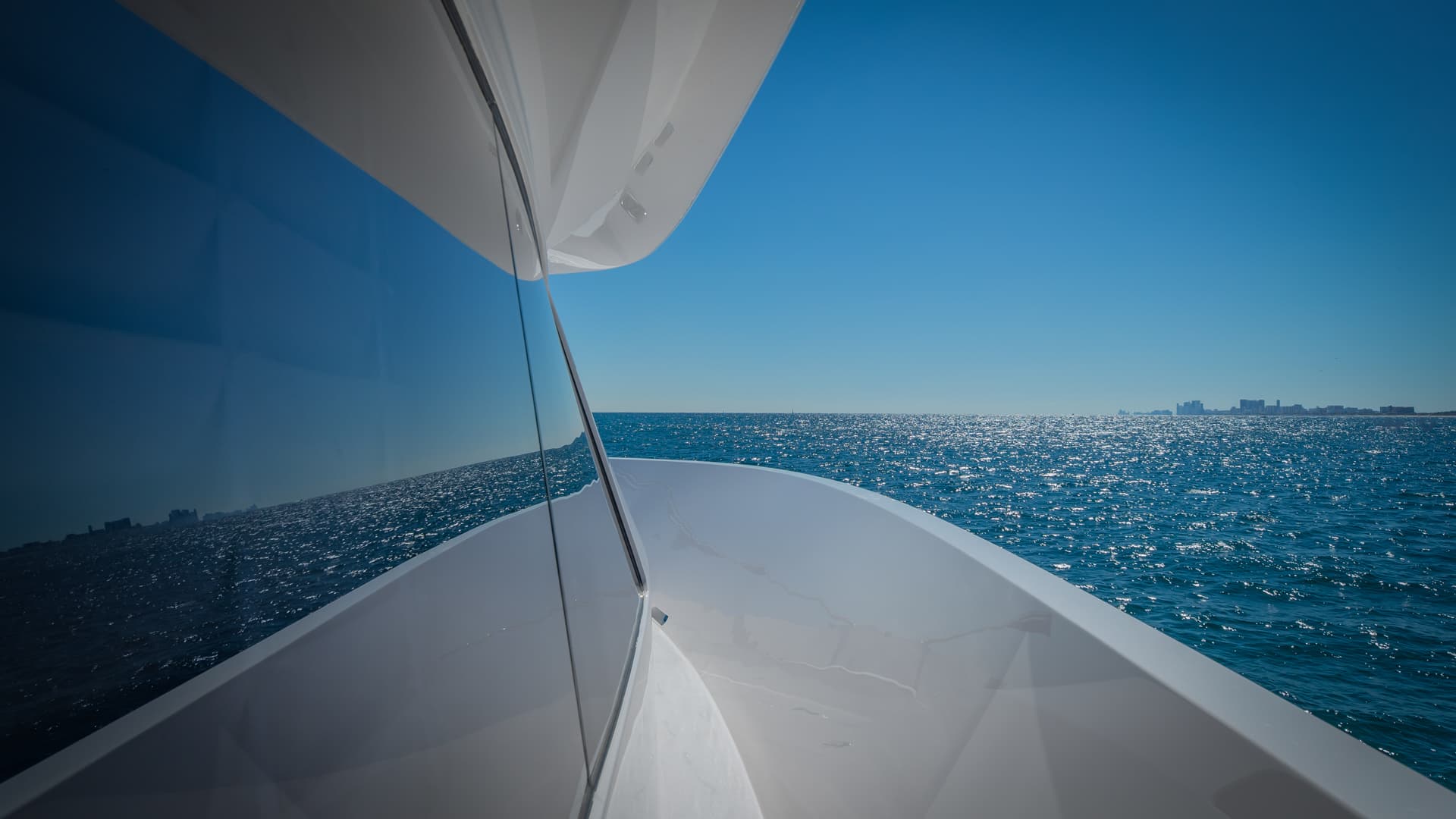 2028 Hargrave Raised Pilothouse