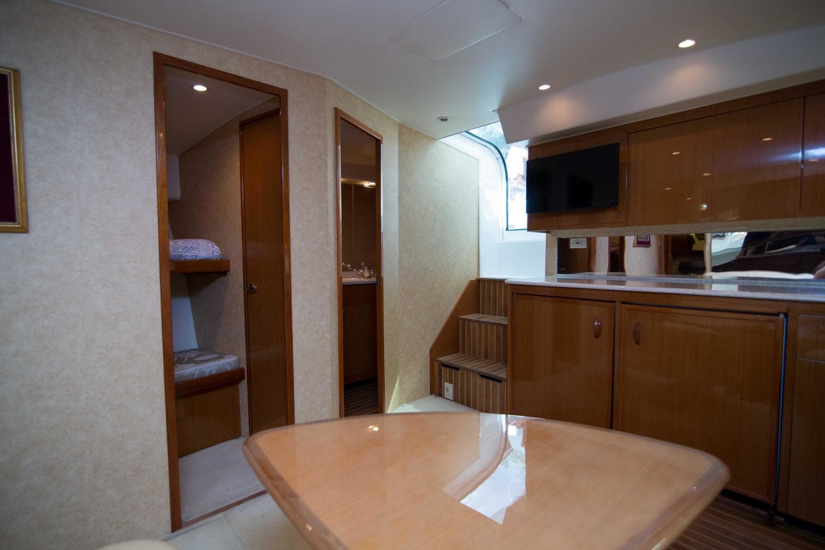 Viking 50 - Tiger Six - Salon/Galley