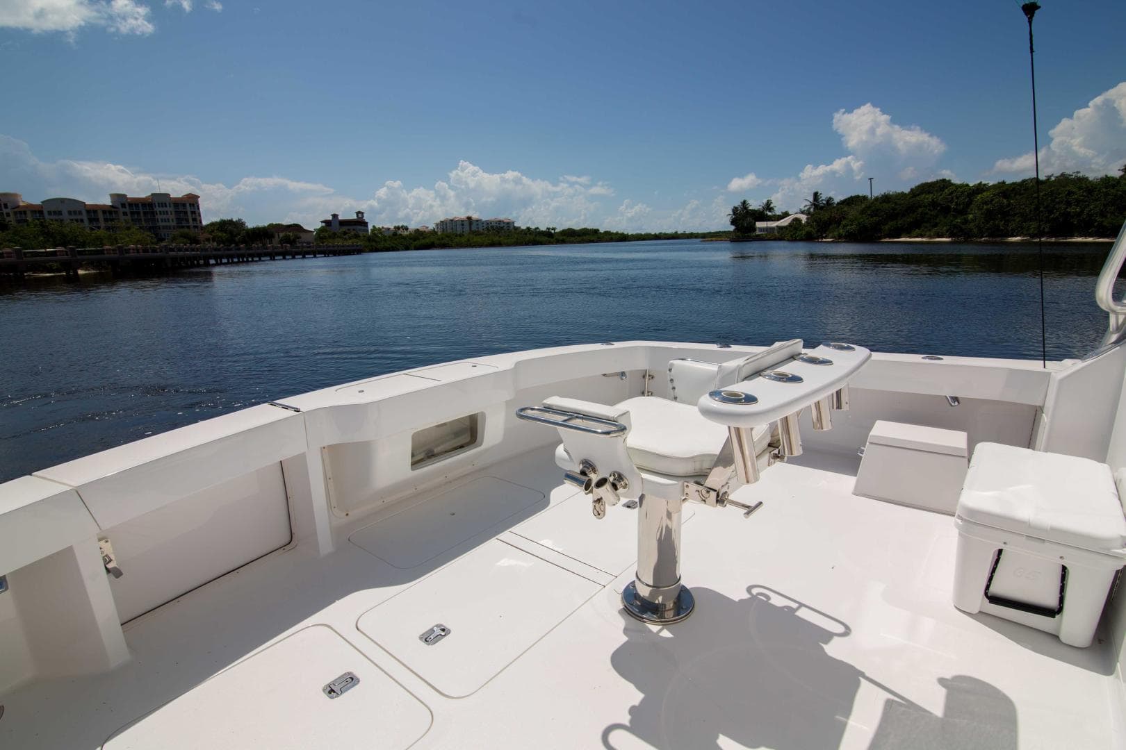 Viking 50 - Tiger Six - Cockpit