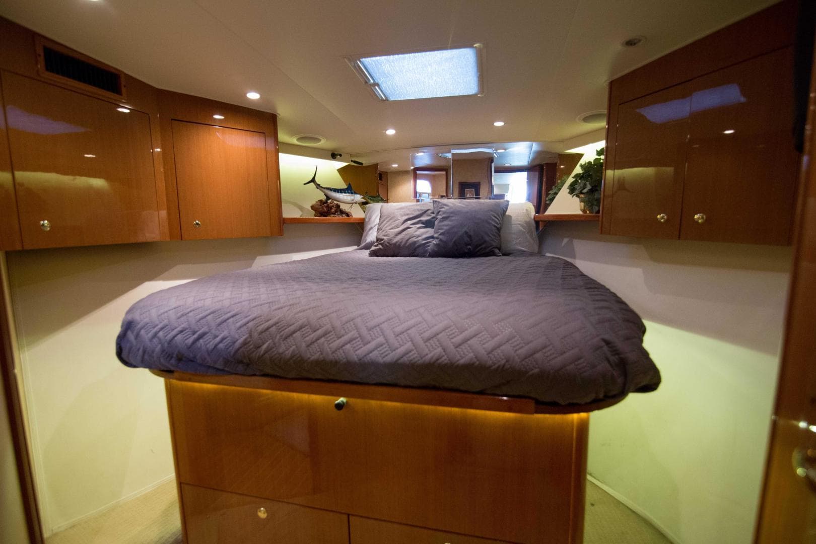 Viking 50 - Tiger Six - Master Stateroom