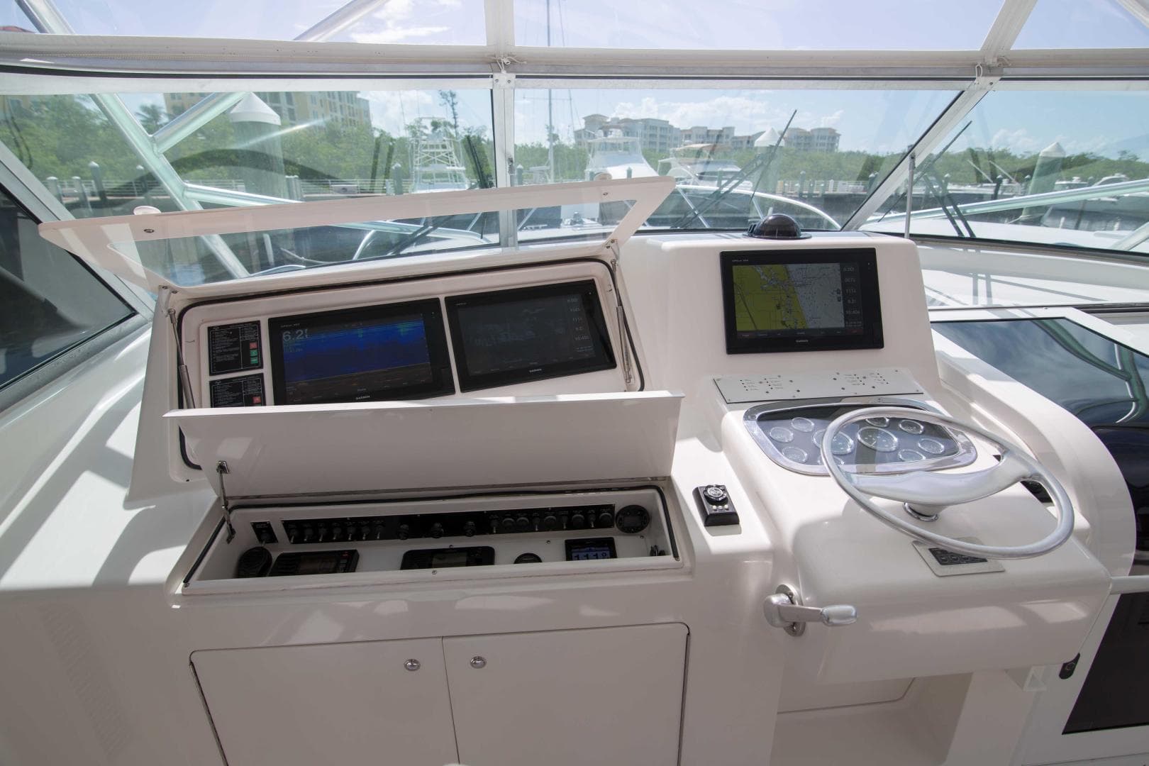 Viking 50 - Tiger Six - Helm-Electronics