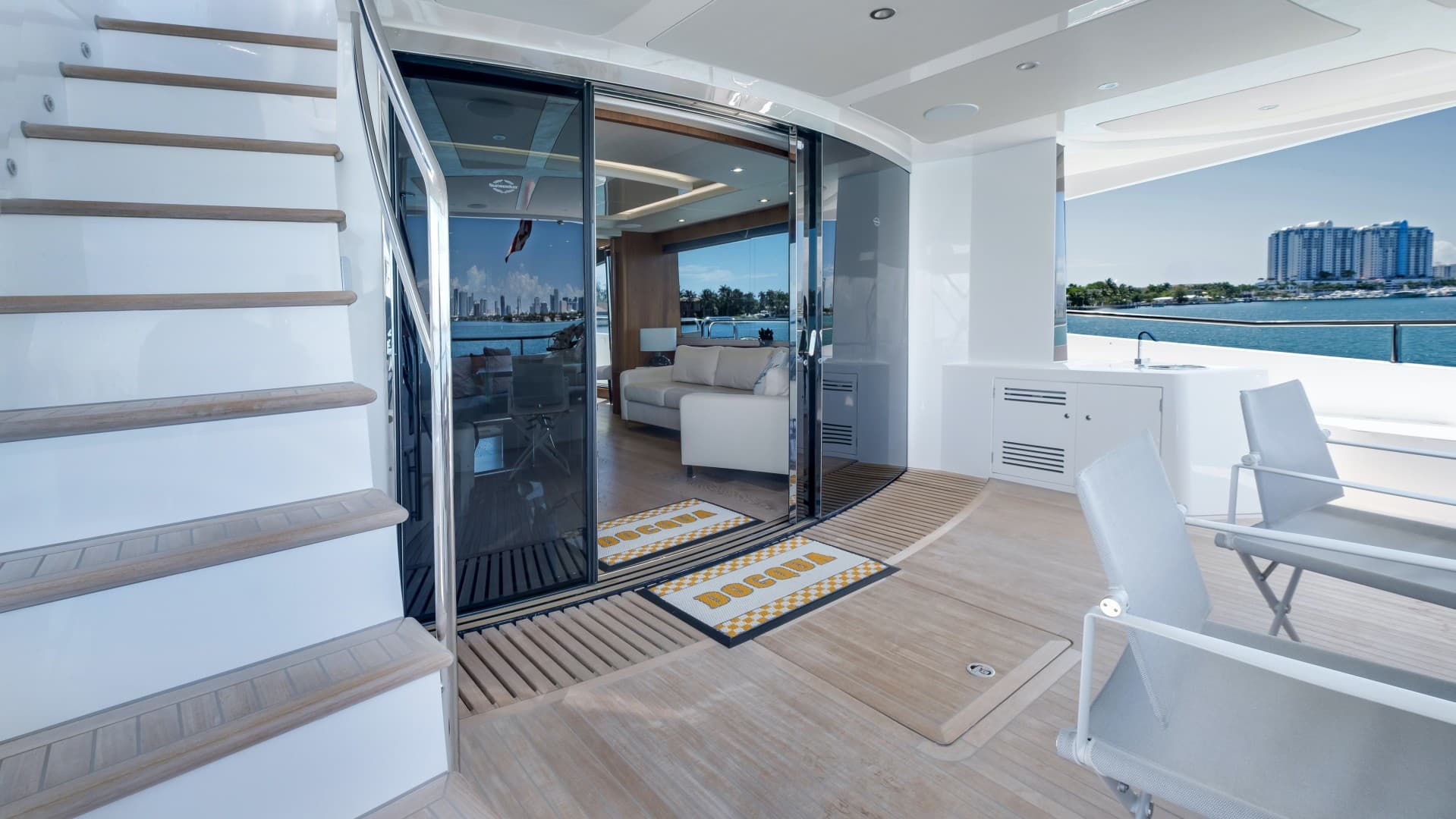 2018 Sunseeker 86 Yacht