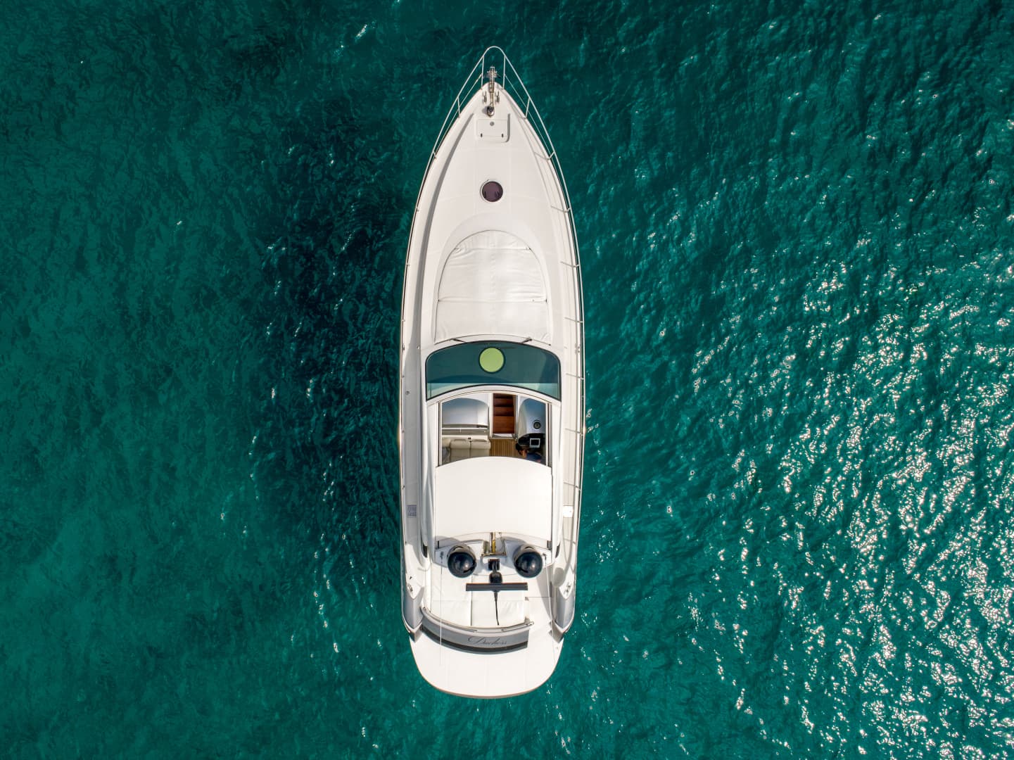 2004 Pershing Express