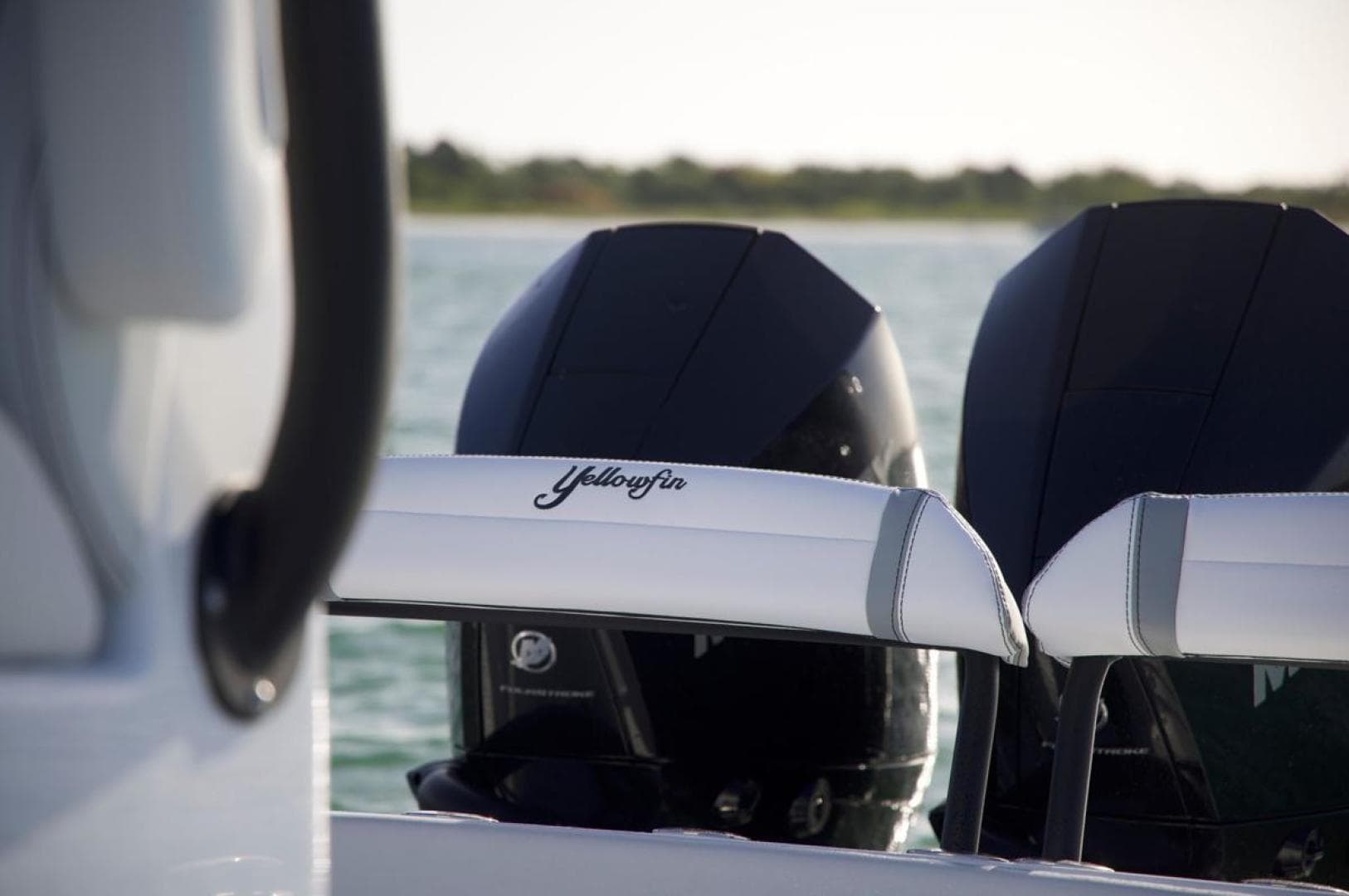 2026 Yellowfin 26 Hybrid