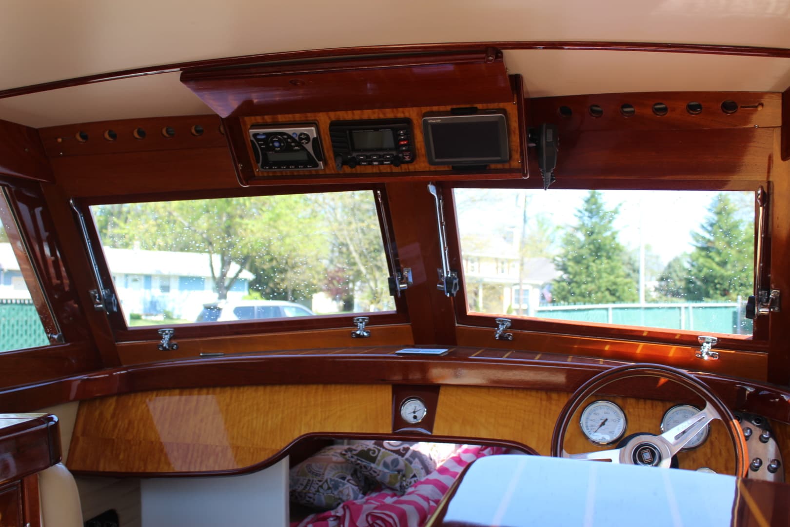 2013 Cherubini 255 Sport Cruiser