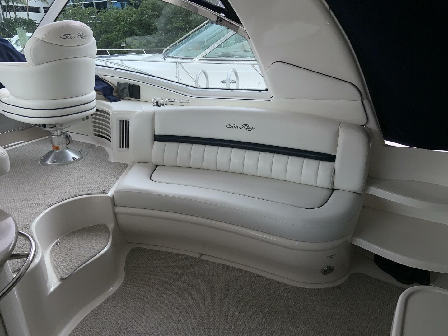 2005 Sea Ray 500 Sundancer