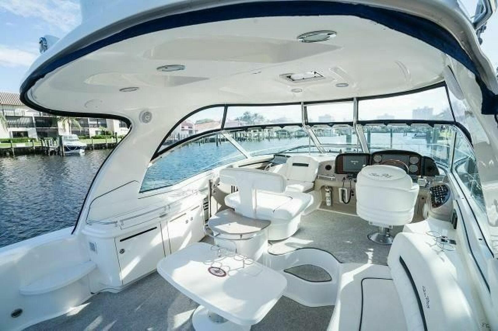 2005 Sea Ray 500 Sundancer