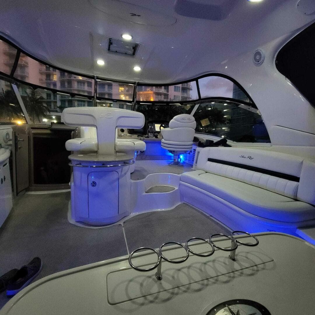 2005 Sea Ray 500 Sundancer