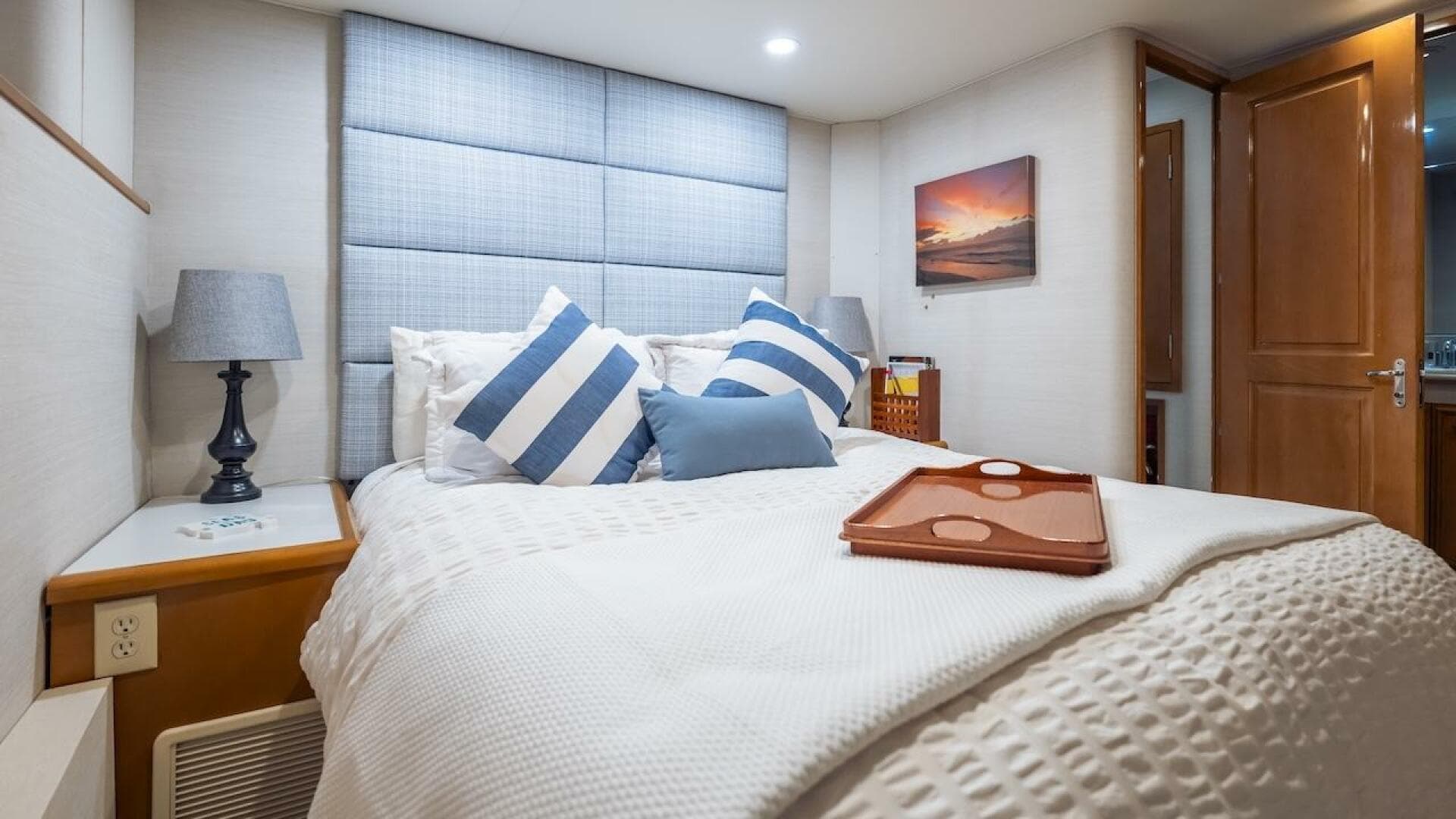 1998 Hatteras Sport Deck