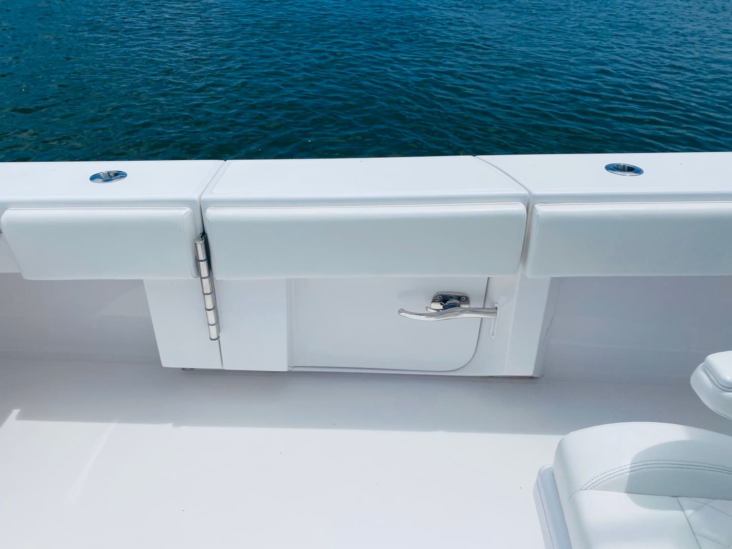 2019 Bahama 41