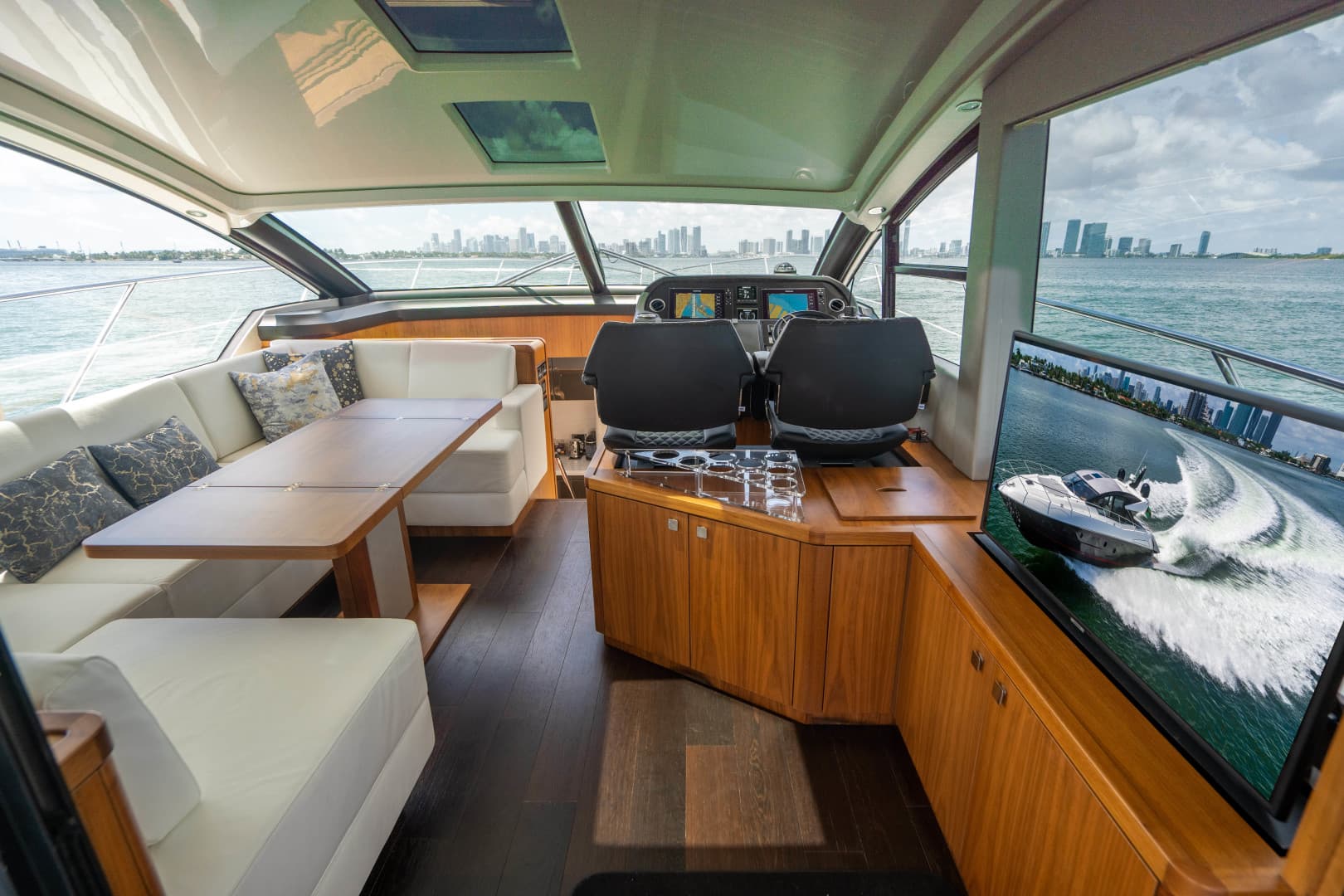 2019 Sunseeker Predator