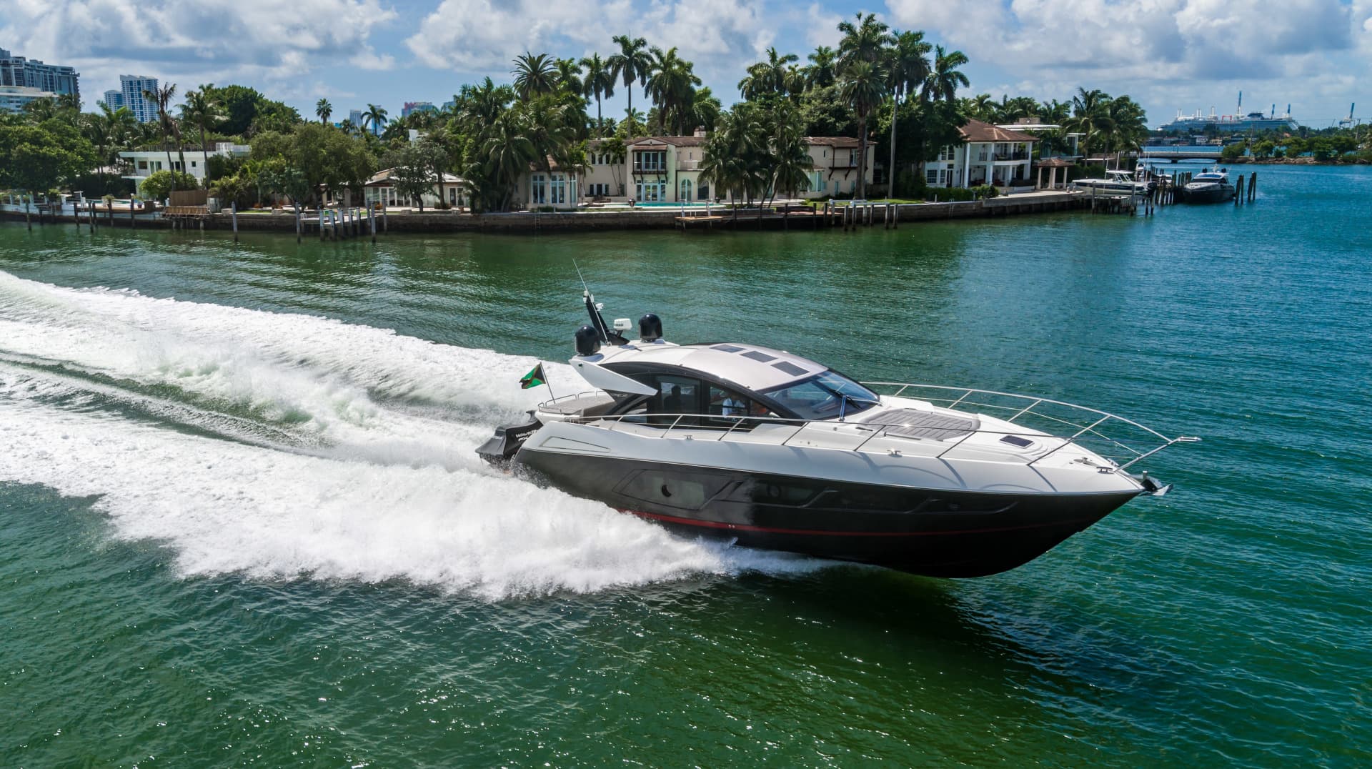 2019 Sunseeker Predator
