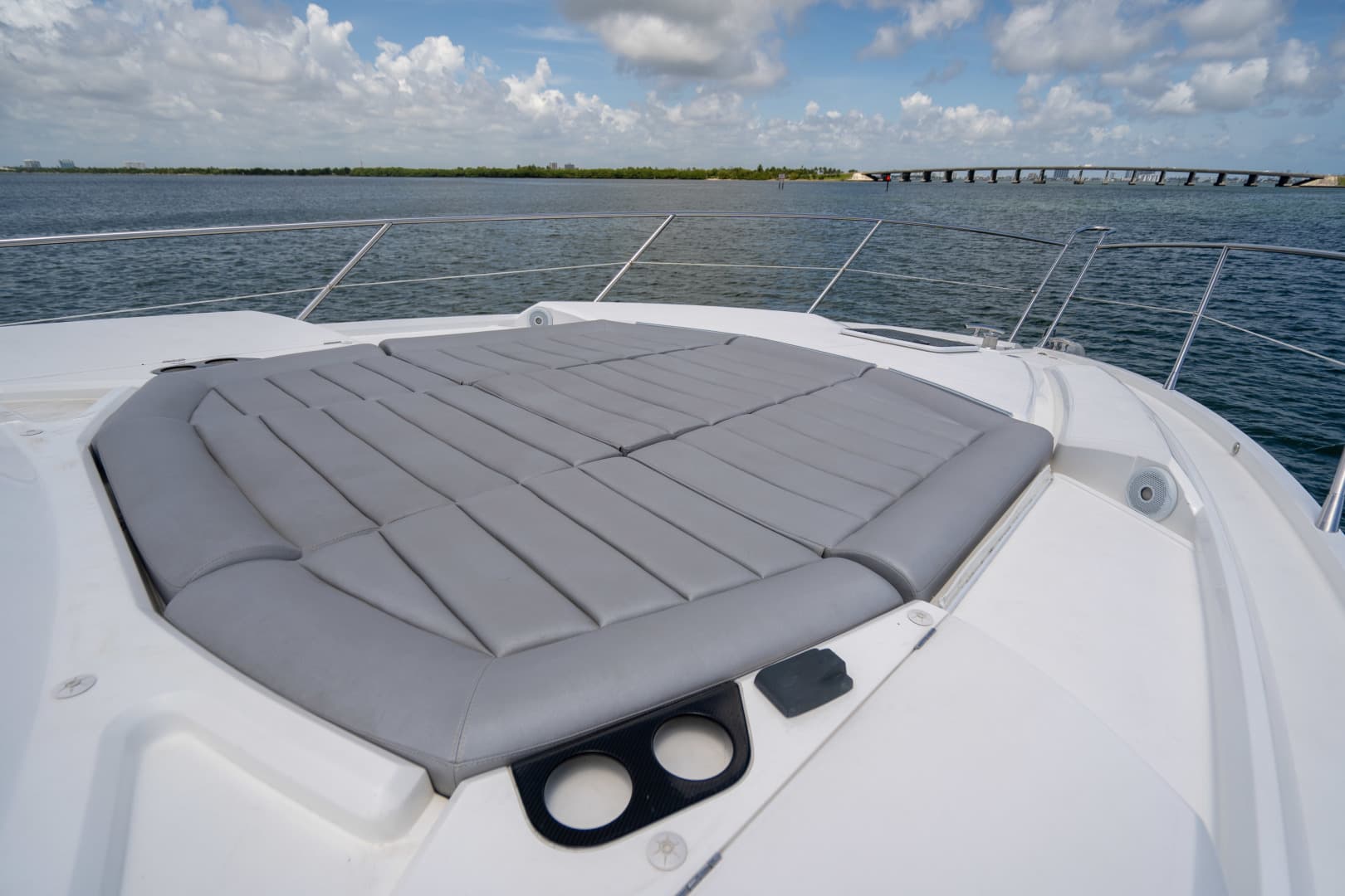 2019 Sunseeker Predator