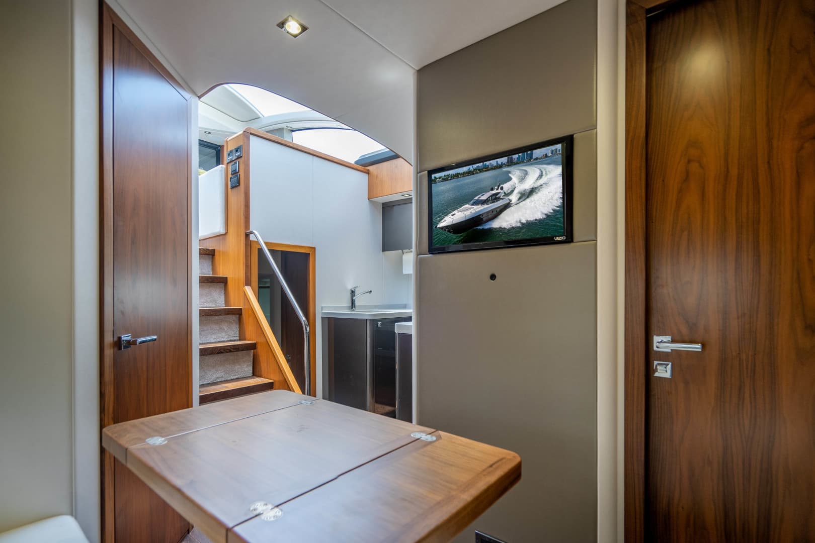 2019 Sunseeker Predator