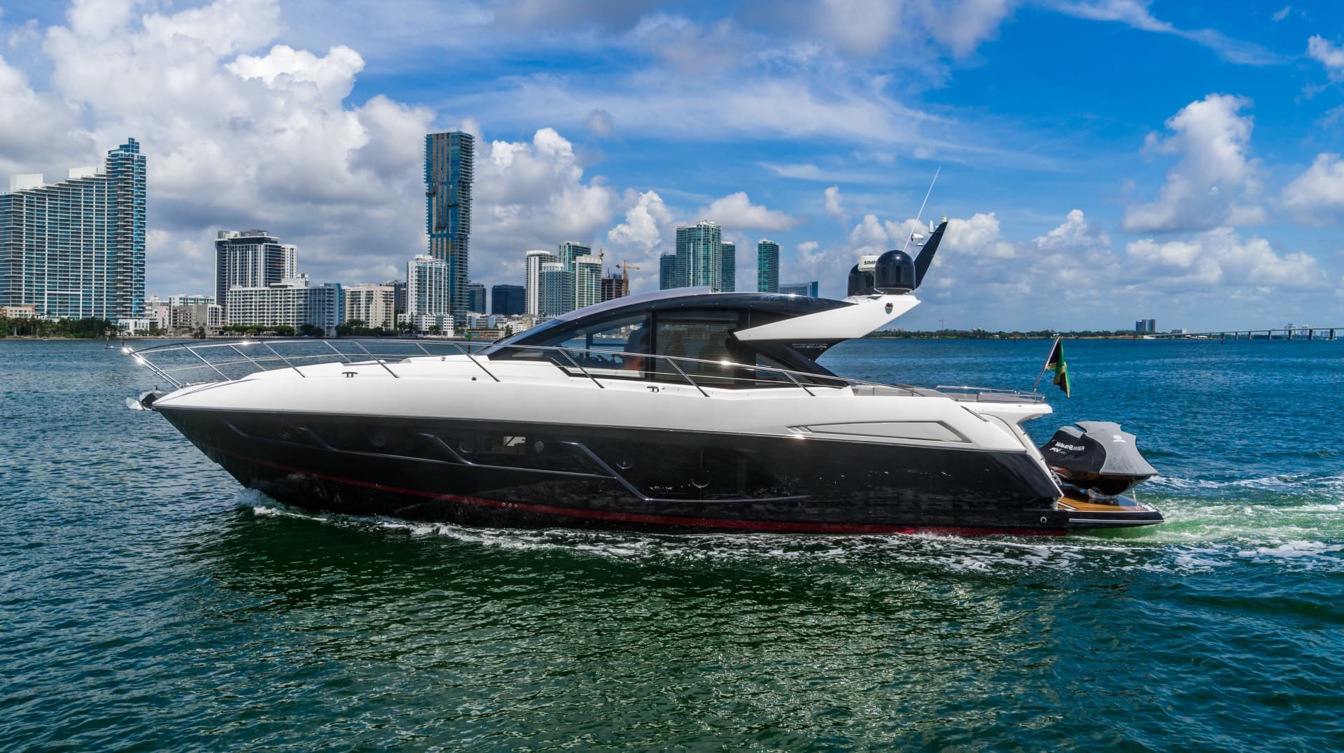 2019 Sunseeker Predator