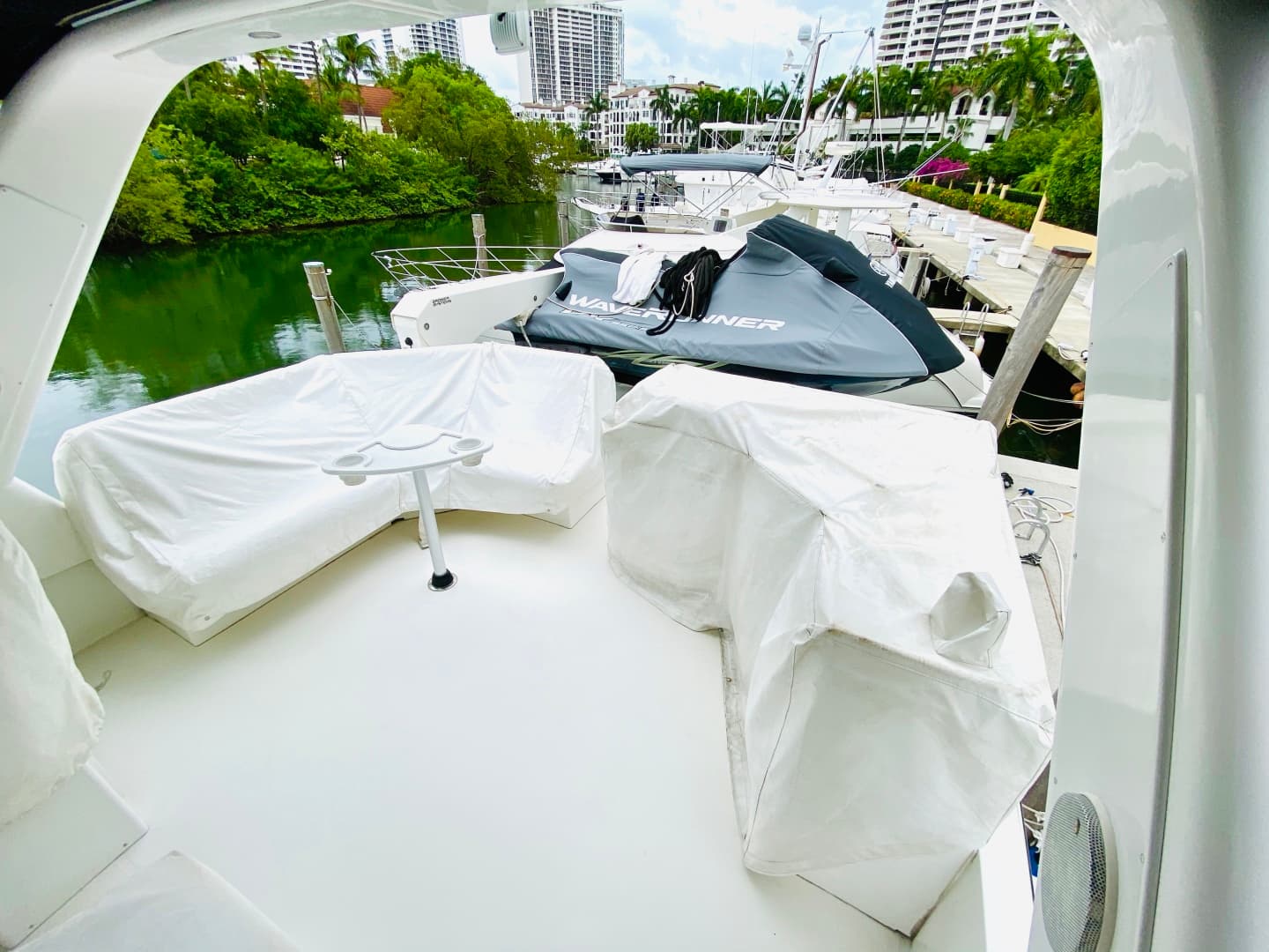 2003 Navigator 5700 Rival