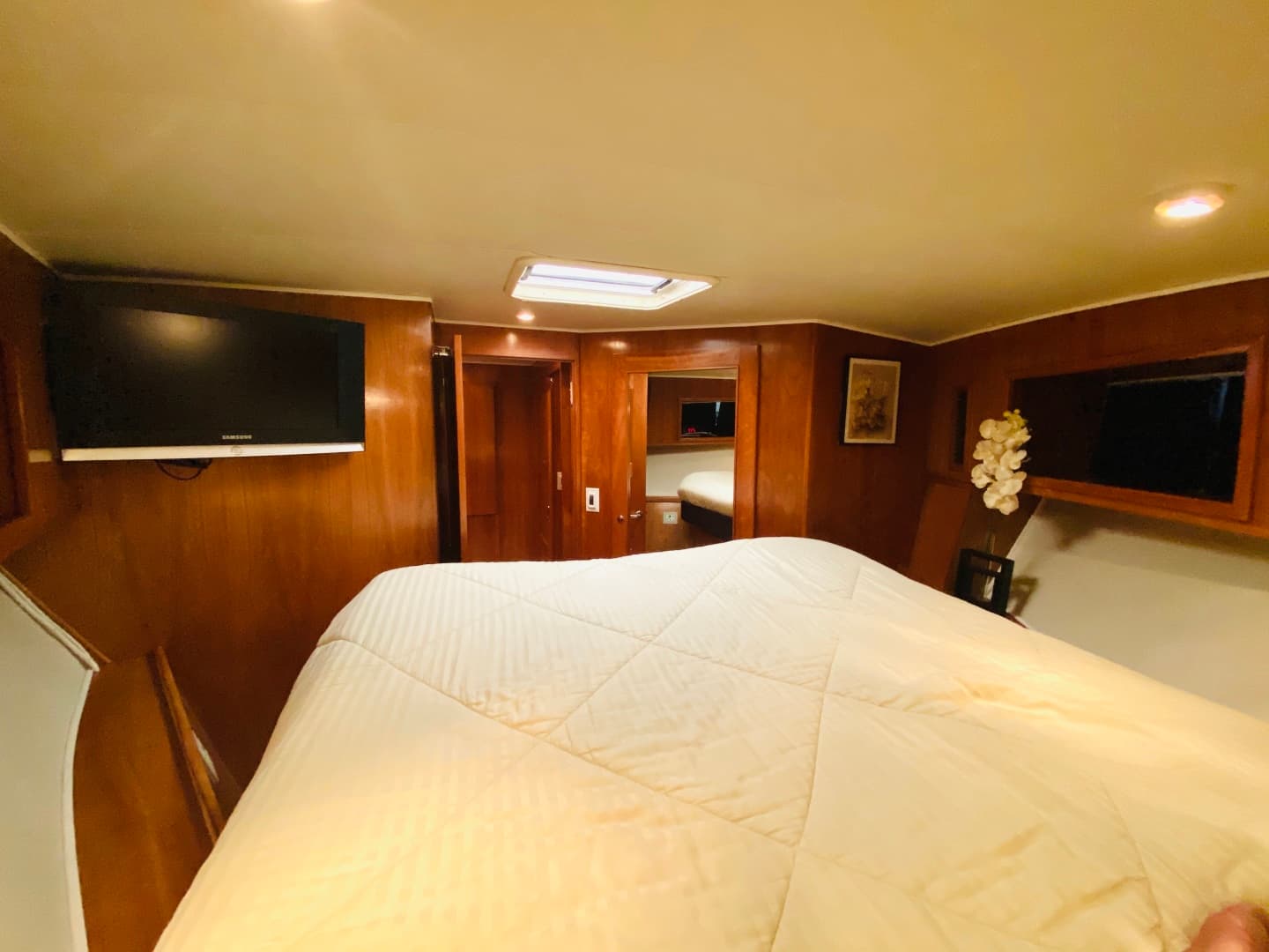 2003 Navigator 5700 Rival