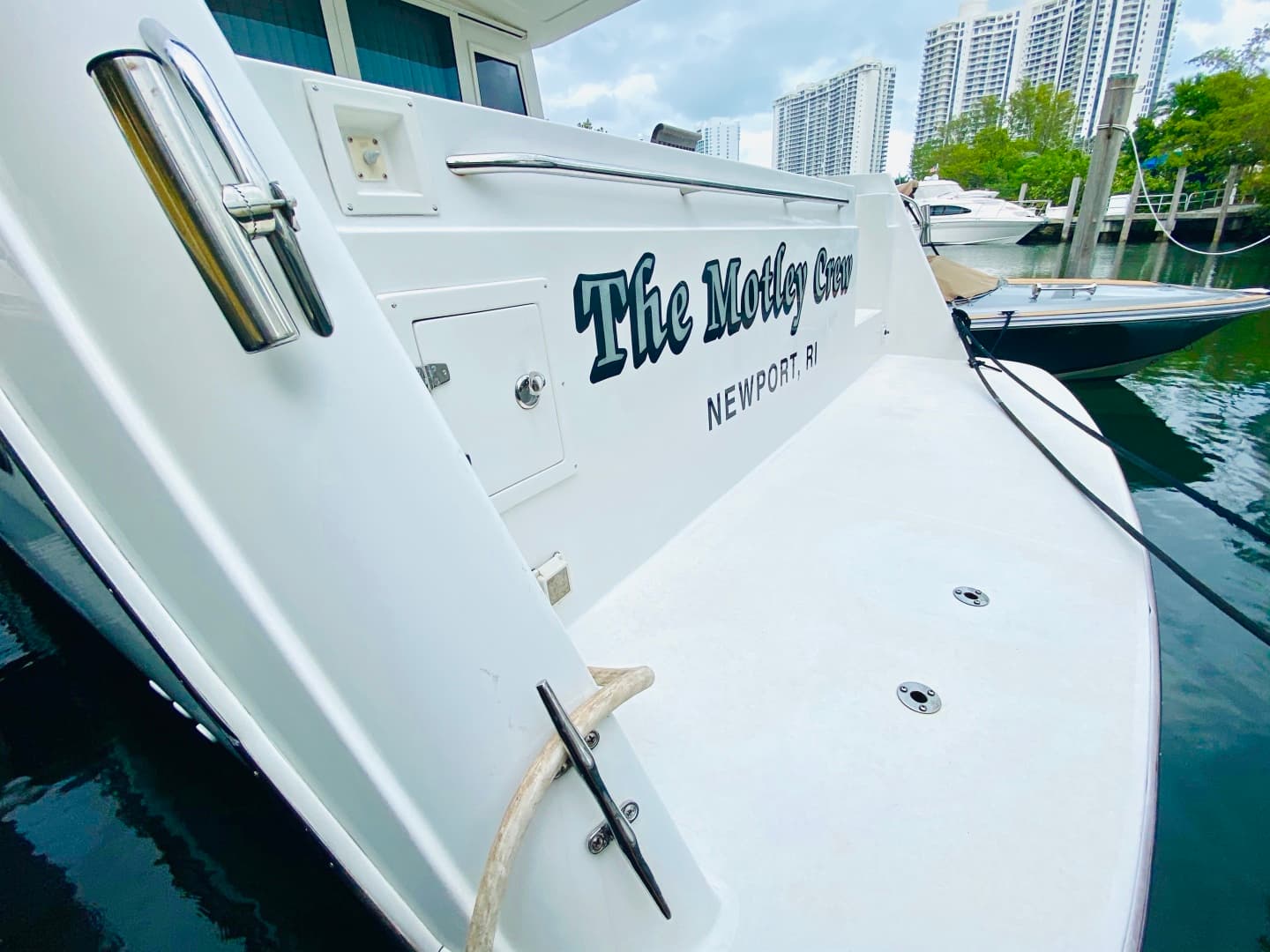 2003 Navigator 5700 Rival