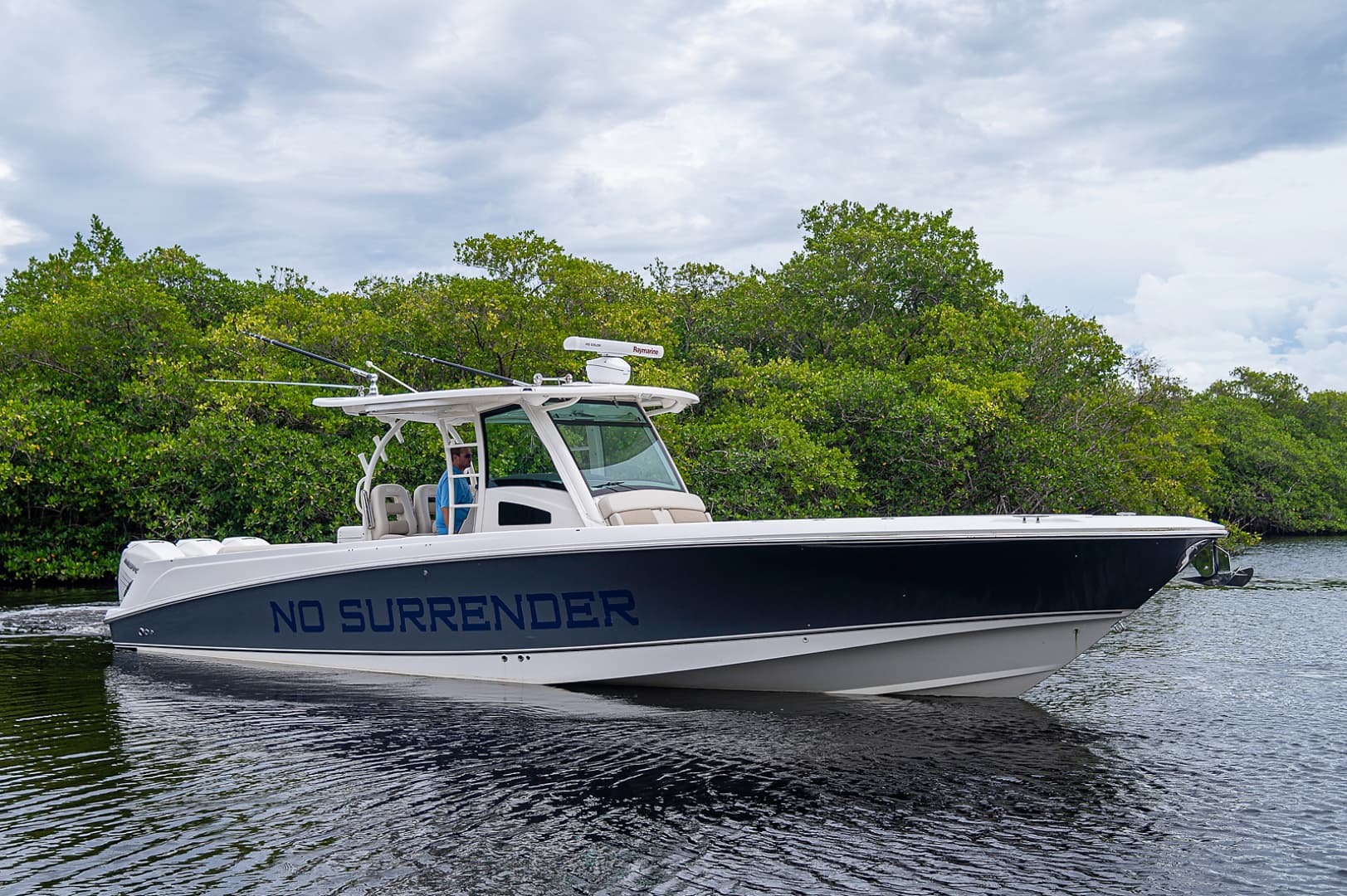 2017 Boston Whaler 370 Outrage