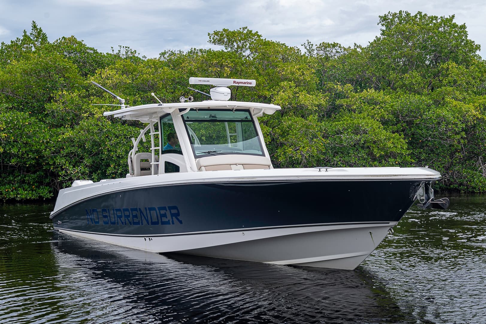 2017 Boston Whaler 370 Outrage