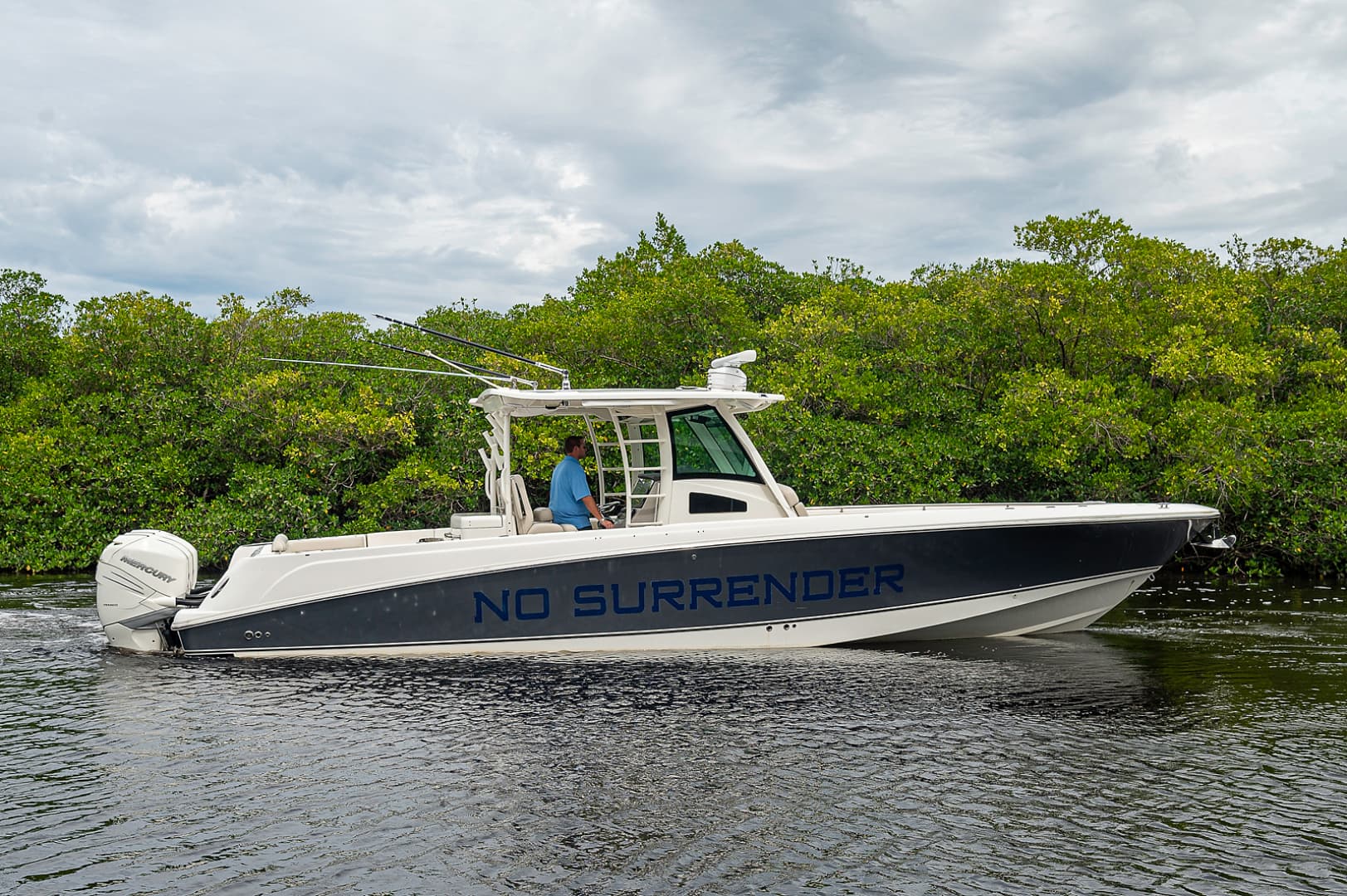 2017 Boston Whaler 370 Outrage