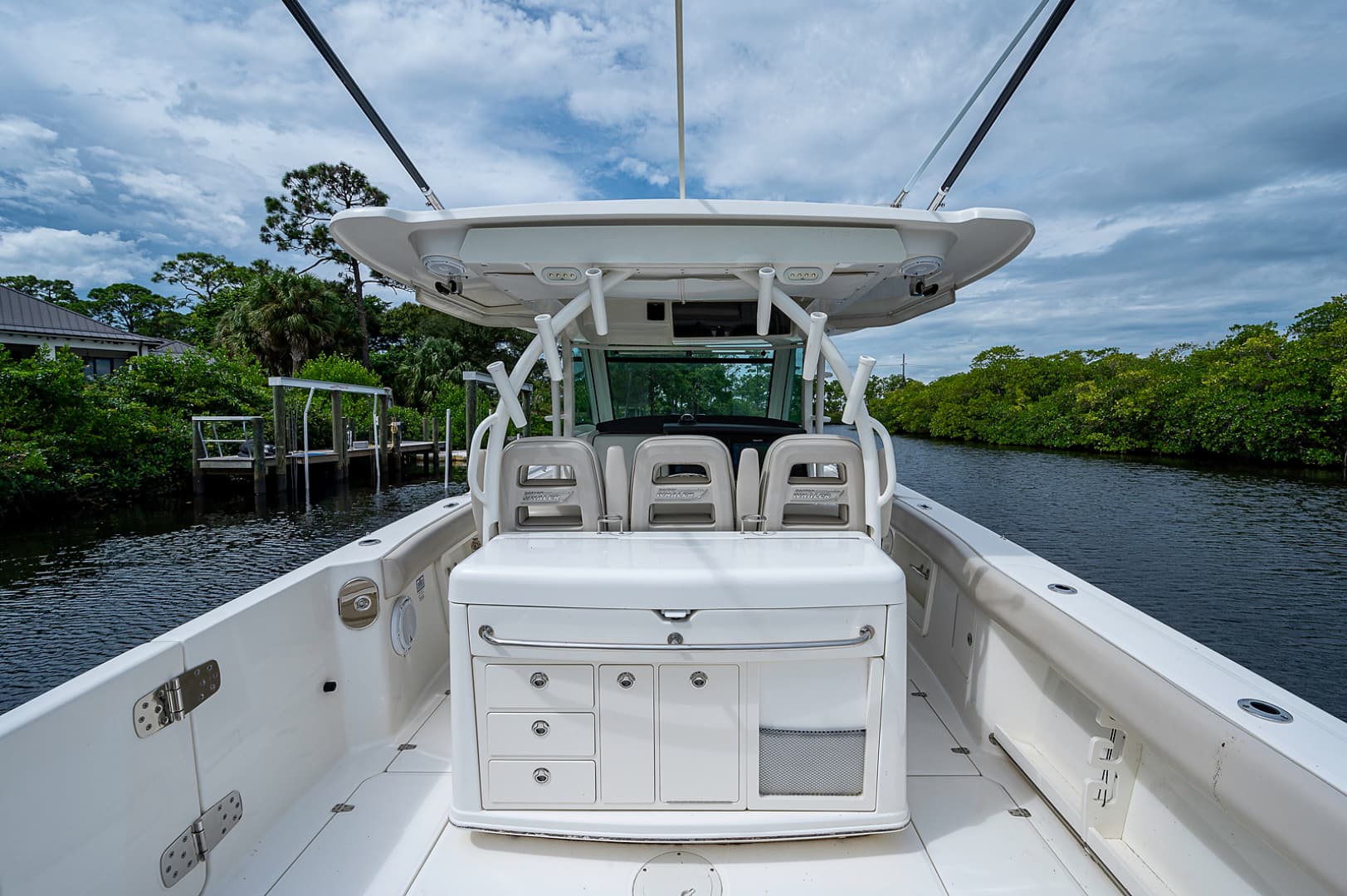 2017 Boston Whaler 370 Outrage
